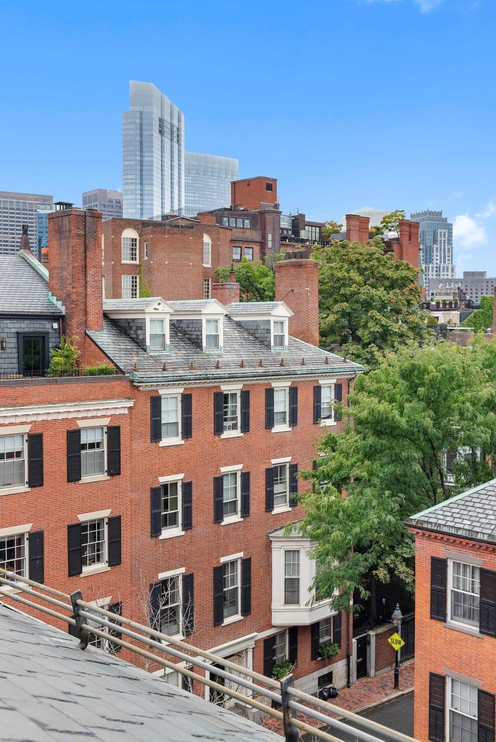 Condominium at 1-3 Chestnut # 5B, Boston MA 02108, photo 33 of 41