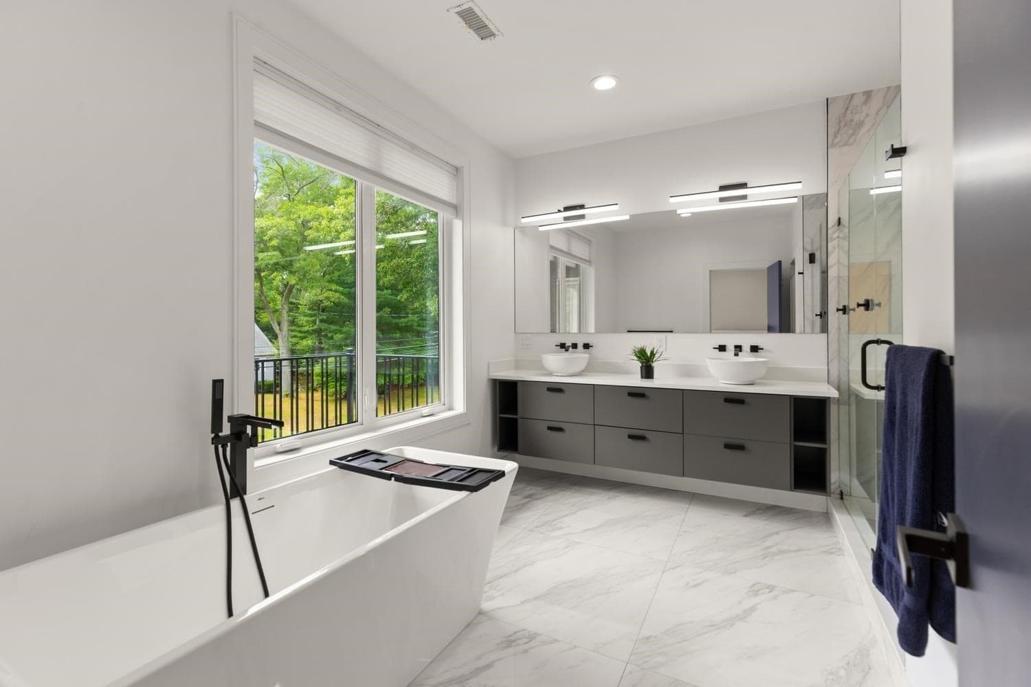 Single Family Residence at 8 Jonathan Road, Burlington MA 01803, Burlington, photo 23 of 42