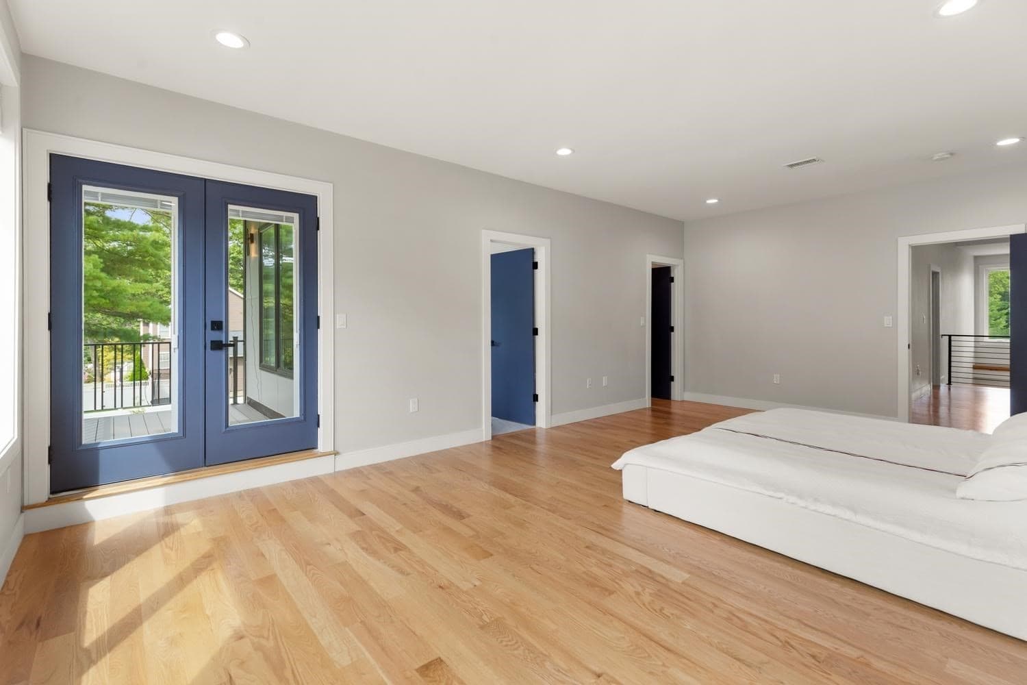 Single Family Residence at 8 Jonathan Road, Burlington MA 01803, Burlington, photo 22 of 42