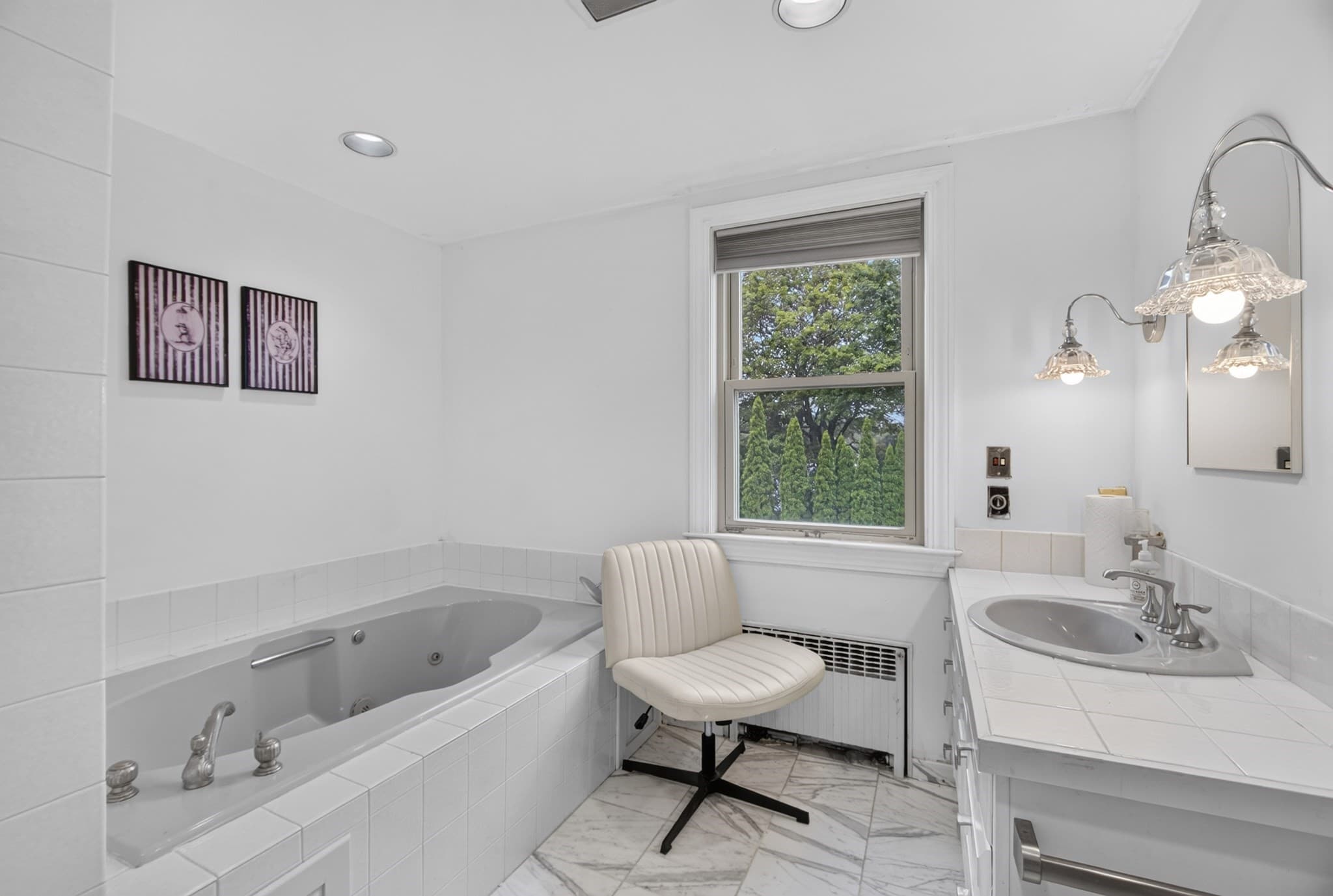 Single Family Residence at 141 Chestnut St, Gardner MA 01440, Gardner, photo 37 of 42