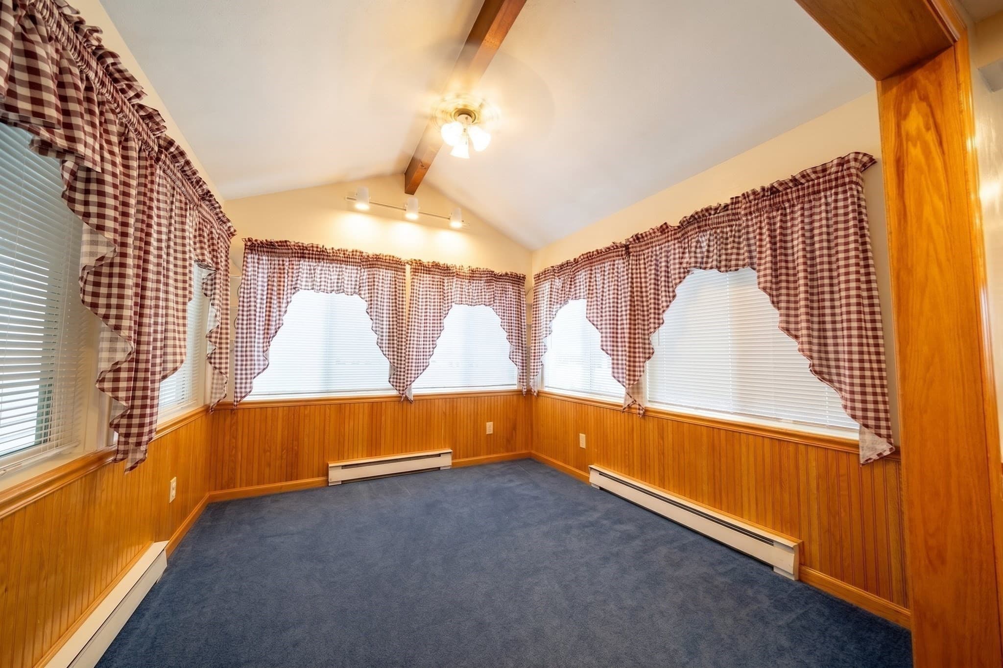 Single Family Residence at 773 Washington Street, Haverhill MA 01832, Haverhill, photo 8 of 42