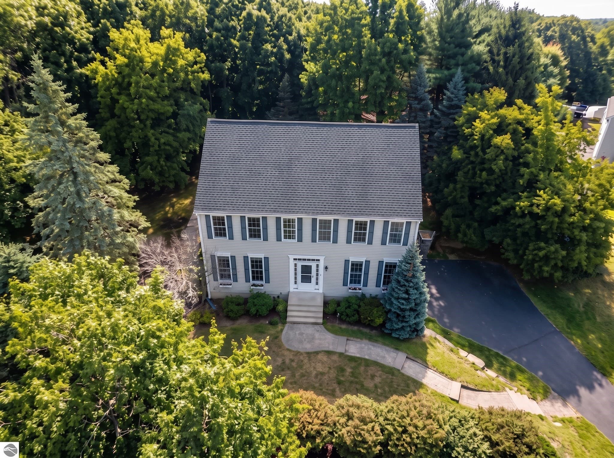 5 Bay Farm Ln, Grafton MA 01560