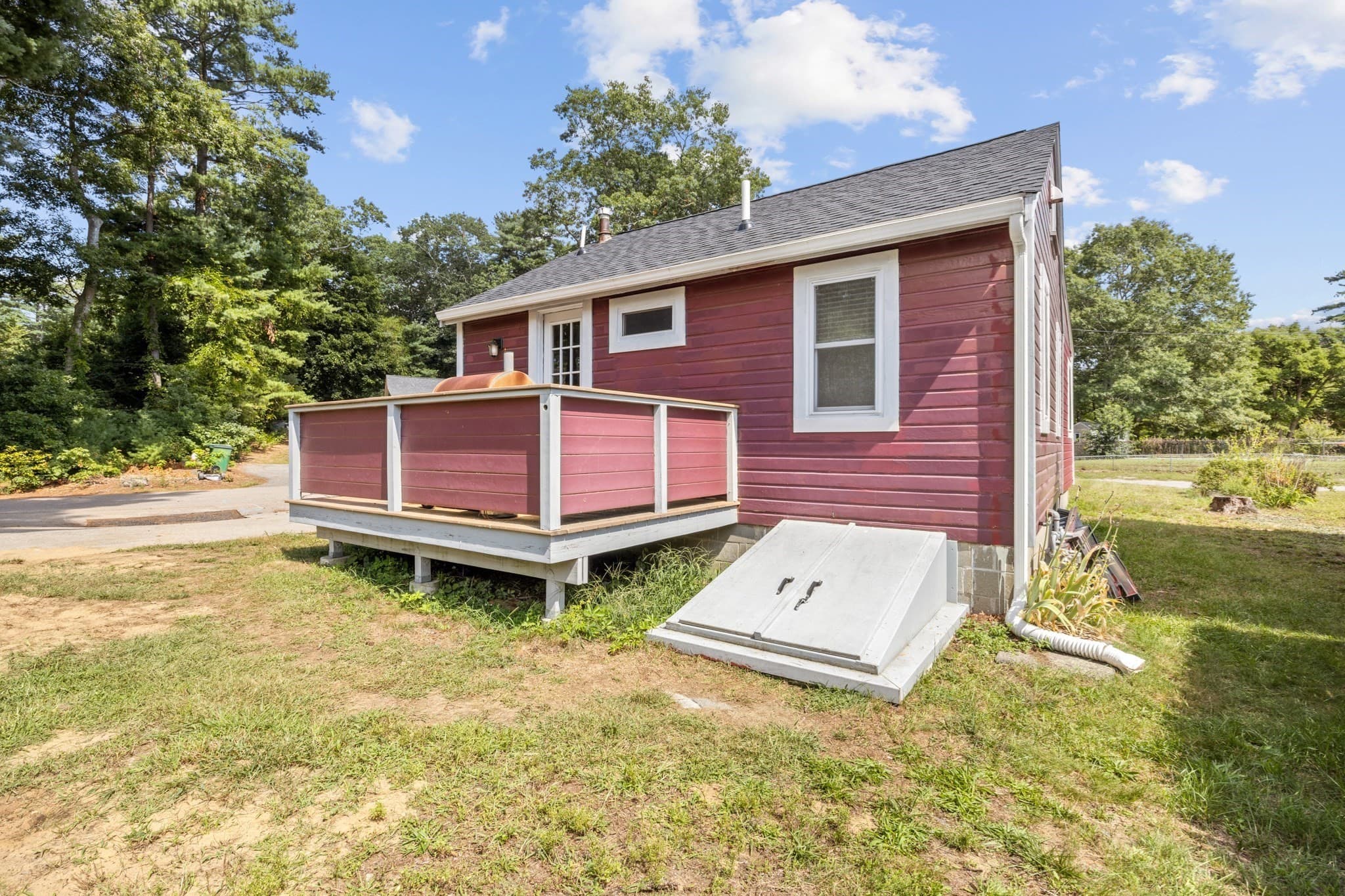 Single Family Residence at 103 Indian Tr, Pembroke MA 02359, Pembroke, photo 23 of 27
