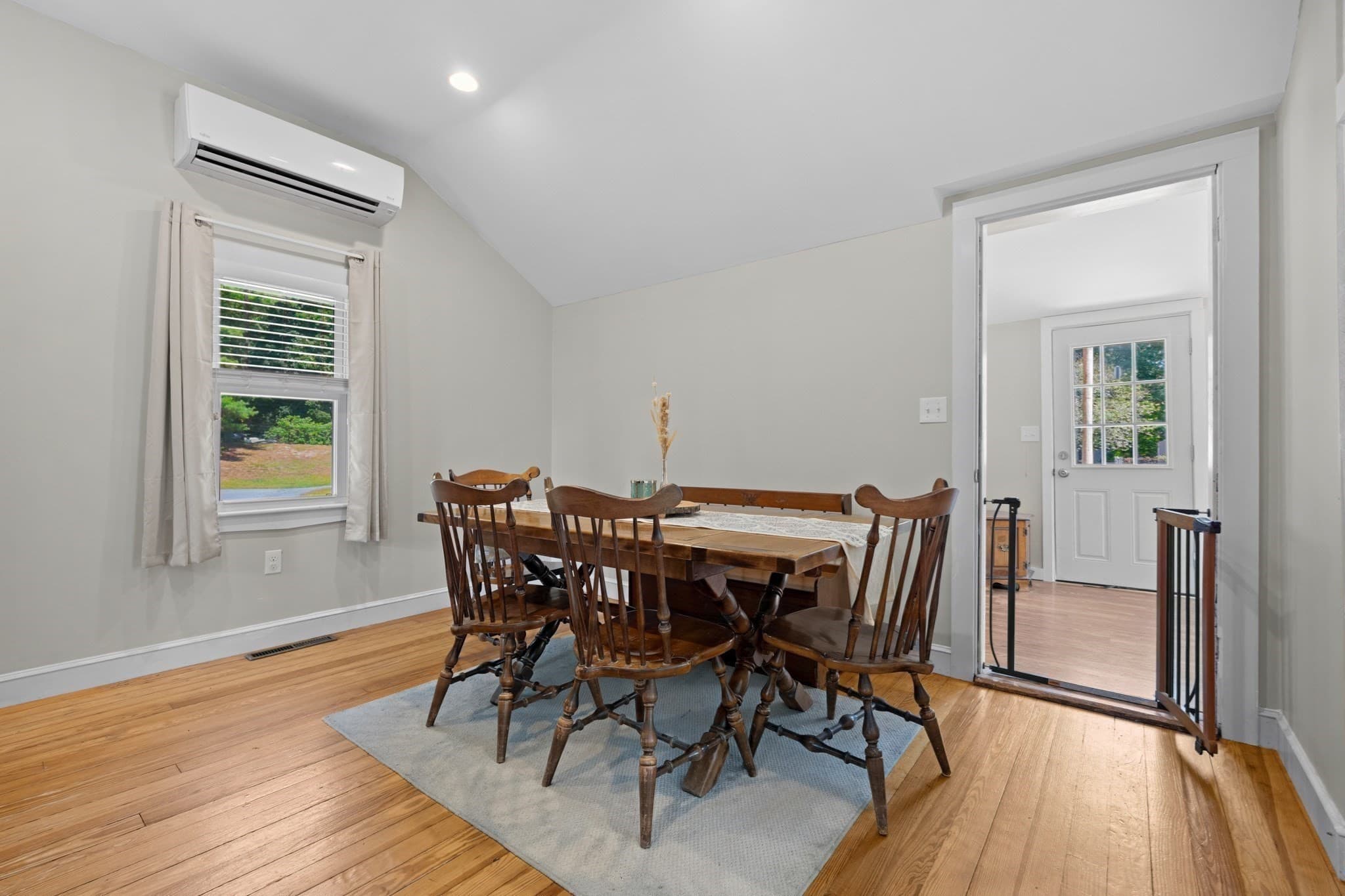 Single Family Residence at 103 Indian Tr, Pembroke MA 02359, Pembroke, photo 3 of 27