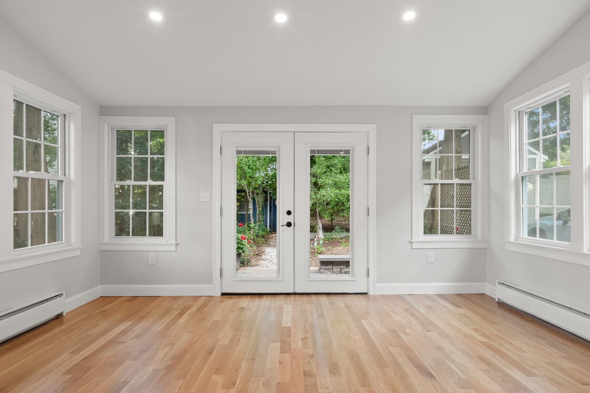 Single Family Residence at 13 Estes Street, Ipswich MA 01938, Ipswich, photo 10 of 33