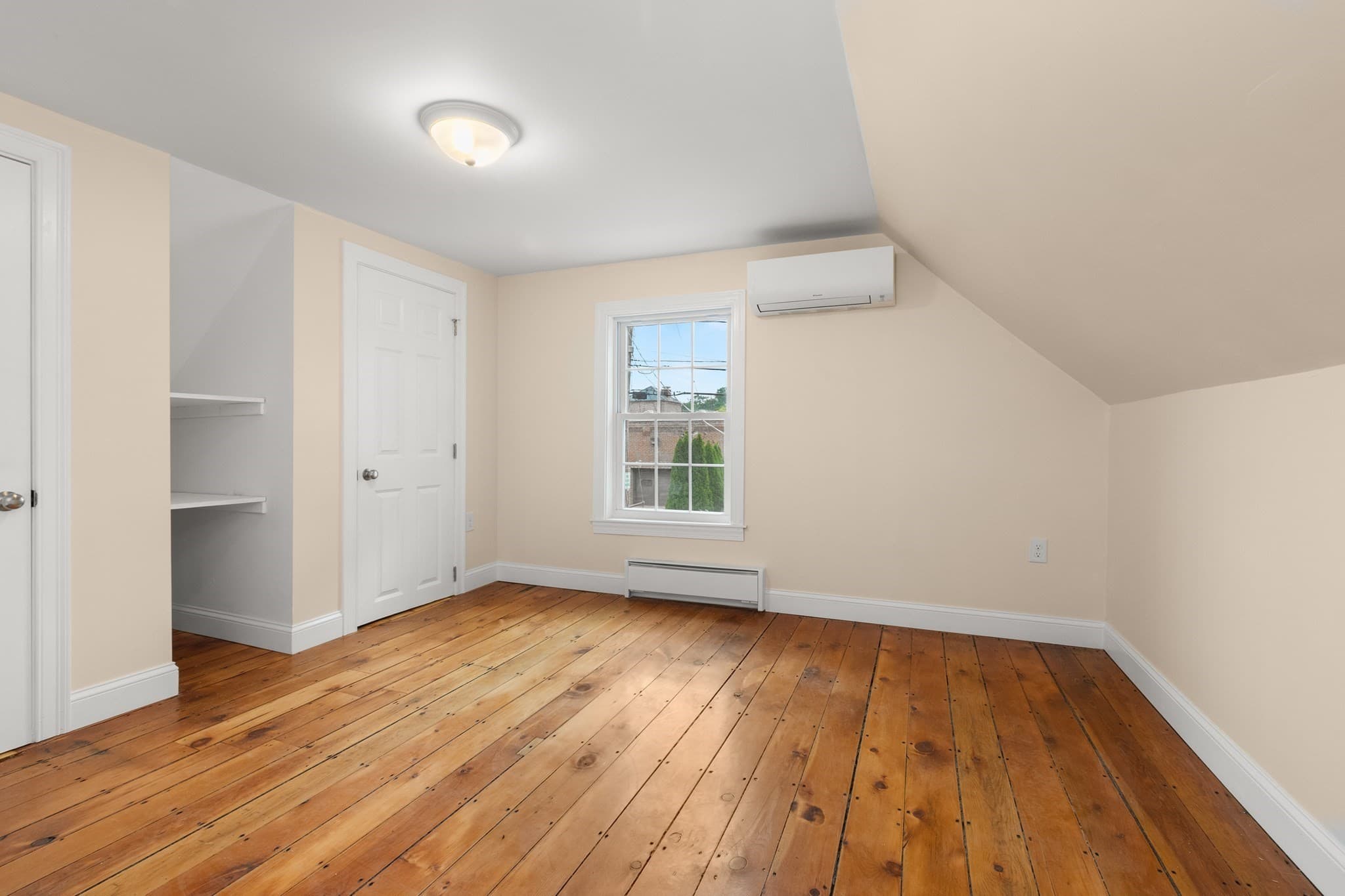 Single Family Residence at 13 Estes Street, Ipswich MA 01938, Ipswich, photo 19 of 33