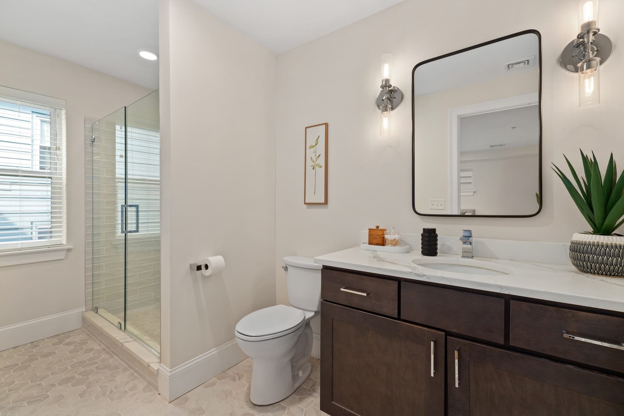 Condominium at 29 Ward St # 103, Boston MA 02127, Boston, photo 16 of 25