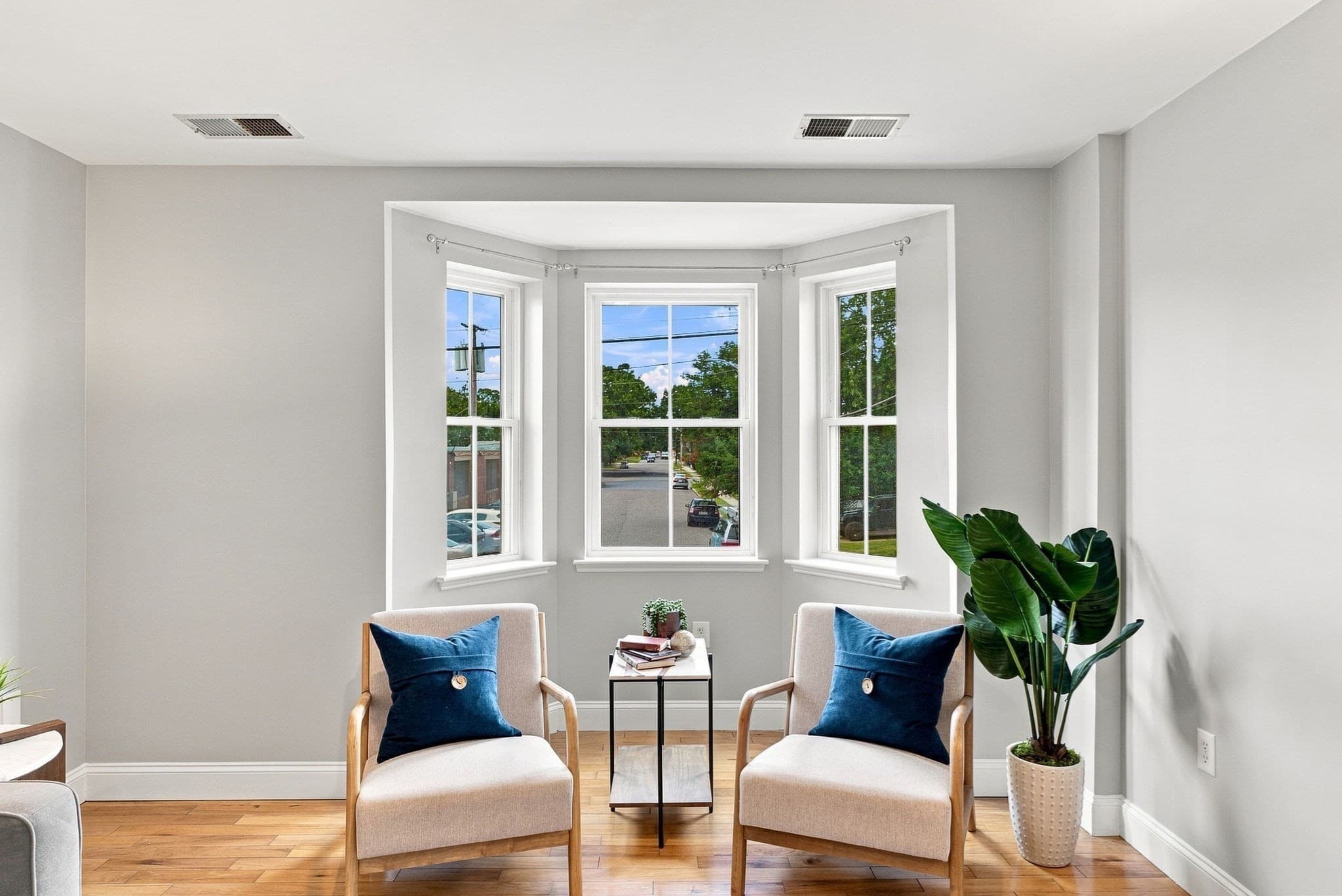 Condominium at 120 Wyllis Avenue # 104, Everett MA 02149, Everett, photo 10 of 35