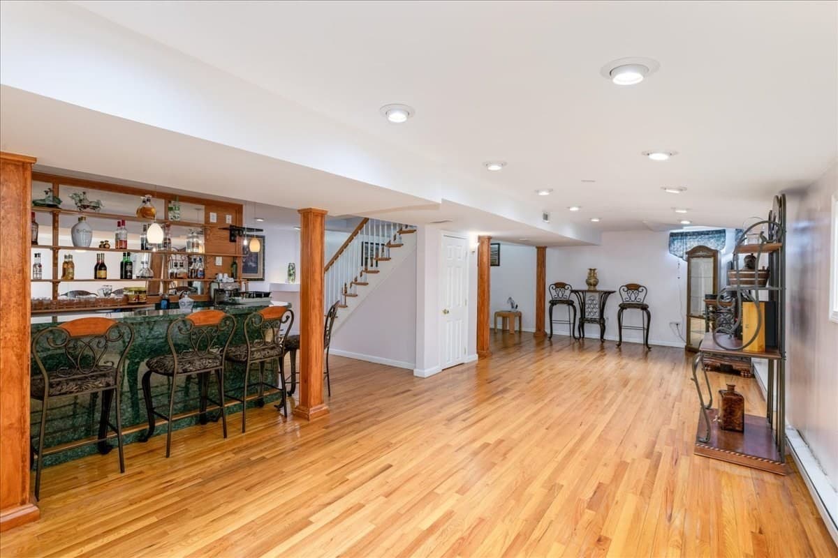 Single Family Residence at 8 Hunter Ave, Methuen MA 01844, Methuen, photo 19 of 29