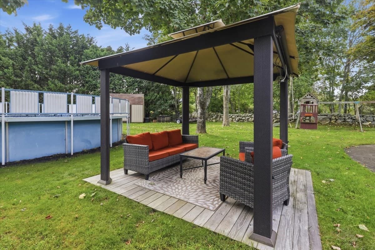 Single Family Residence at 49 Bakerville Rd, Dartmouth MA 02748, Dartmouth, photo 16 of 16