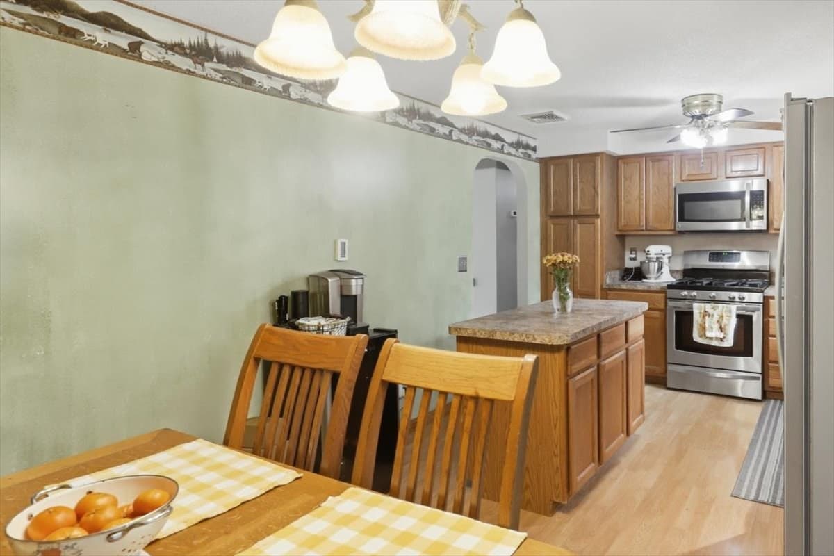 Single Family Residence at 49 Bakerville Rd, Dartmouth MA 02748, Dartmouth, photo 9 of 16