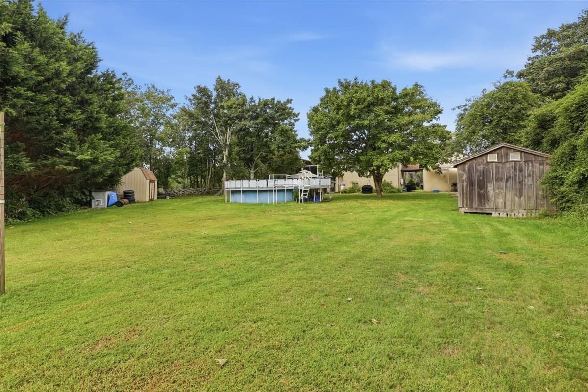 Single Family Residence at 49 Bakerville Rd, Dartmouth MA 02748, Dartmouth, photo 15 of 16
