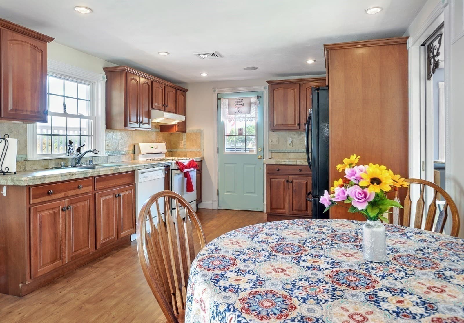 Single Family Residence at 5 Seminole Ave, Weymouth MA 02188, Weymouth, photo 16 of 42