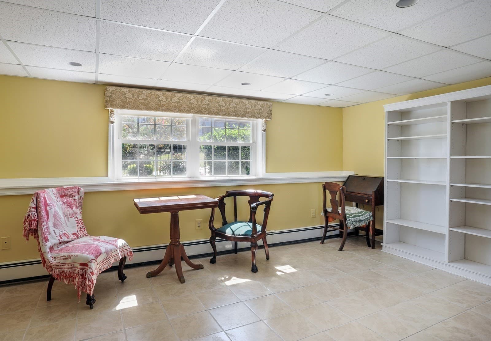 Single Family Residence at 5 Seminole Ave, Weymouth MA 02188, Weymouth, photo 24 of 42