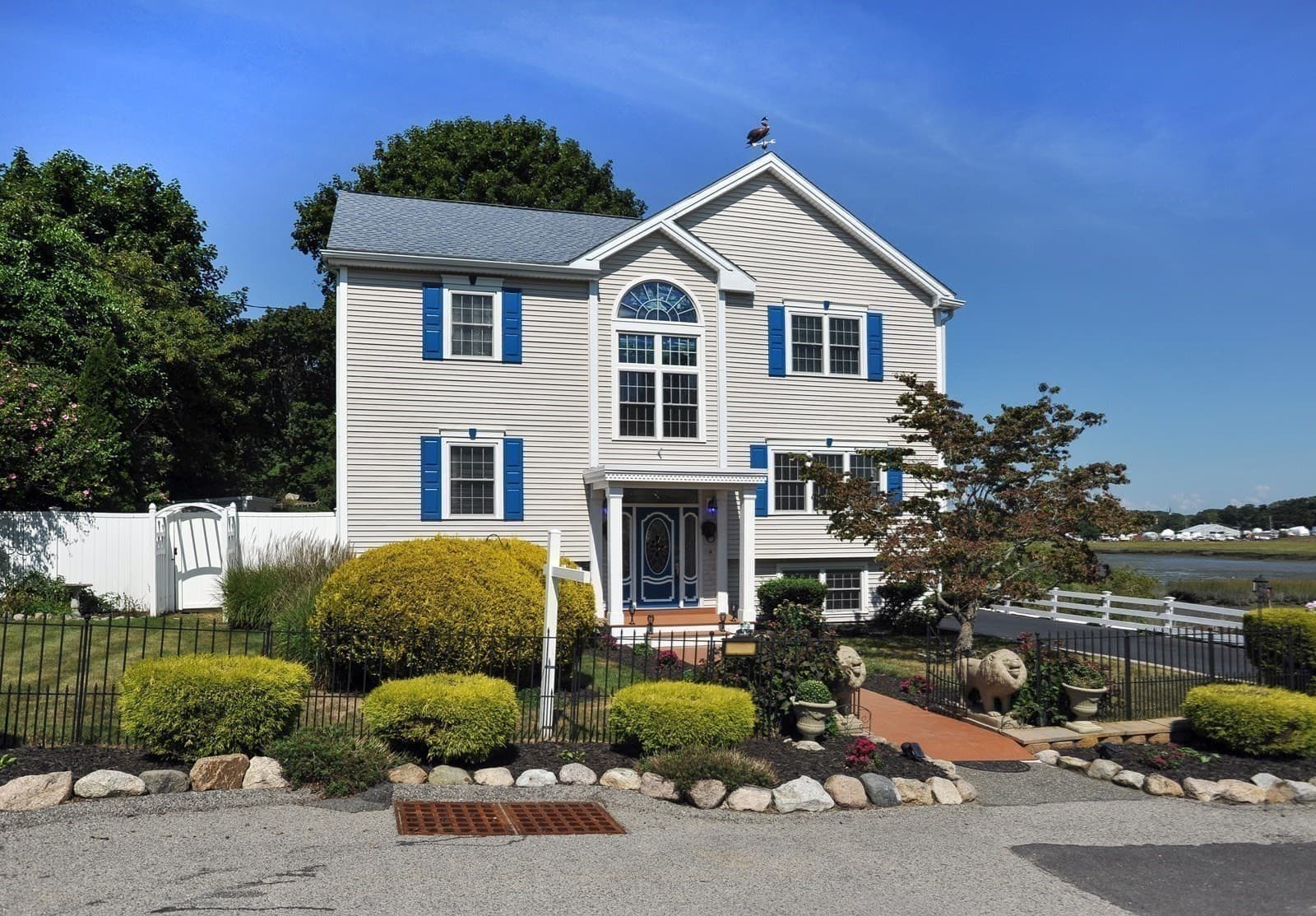 Single Family Residence at 5 Seminole Ave, Weymouth MA 02188, Weymouth, photo 15 of 42