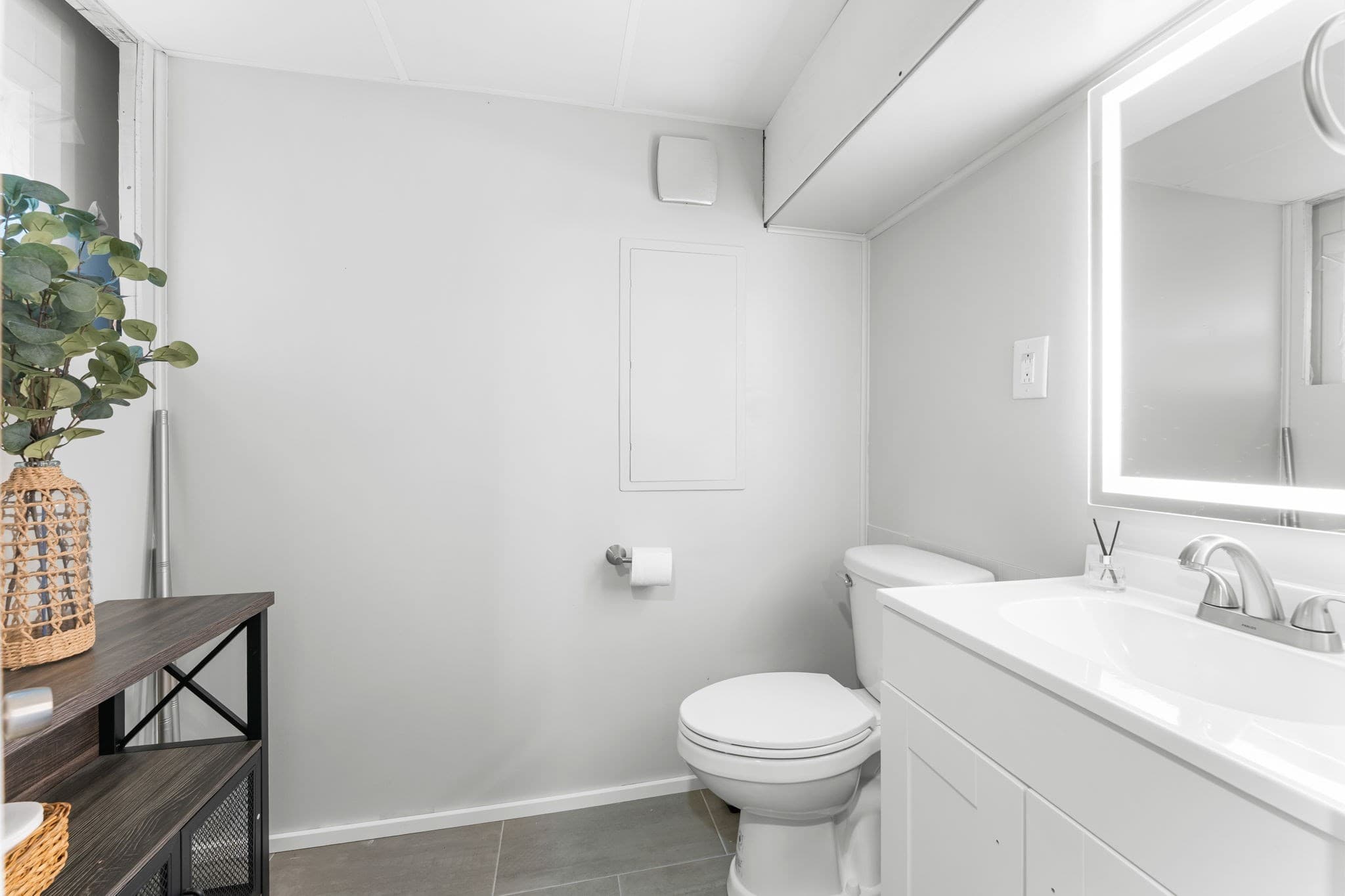 Single Family Residence at 225 Page St, Avon MA 02322, Avon, photo 27 of 35
