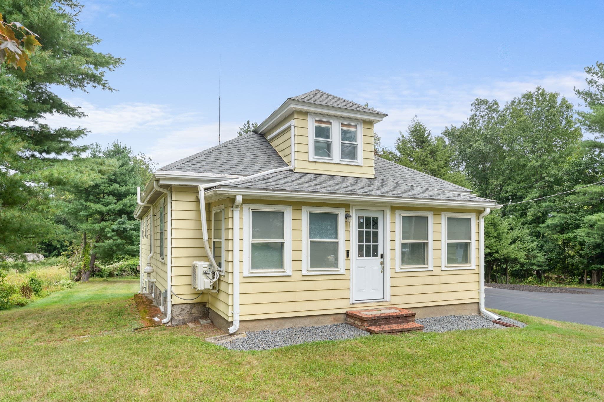 Single Family Residence at 225 Page St, Avon MA 02322, Avon, photo 2 of 35