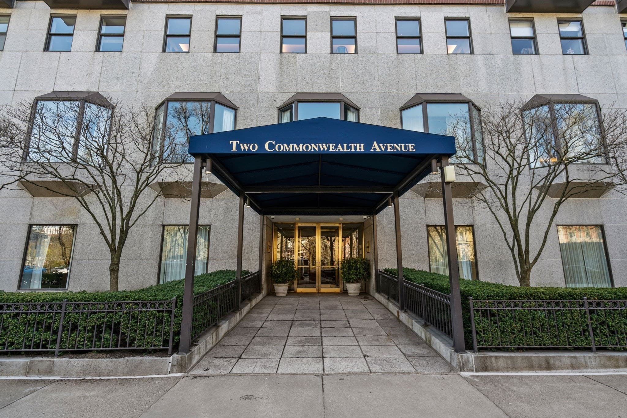 Condominium at 2 Commonwealth Ave # B, Boston MA 02116, photo 19 of 26