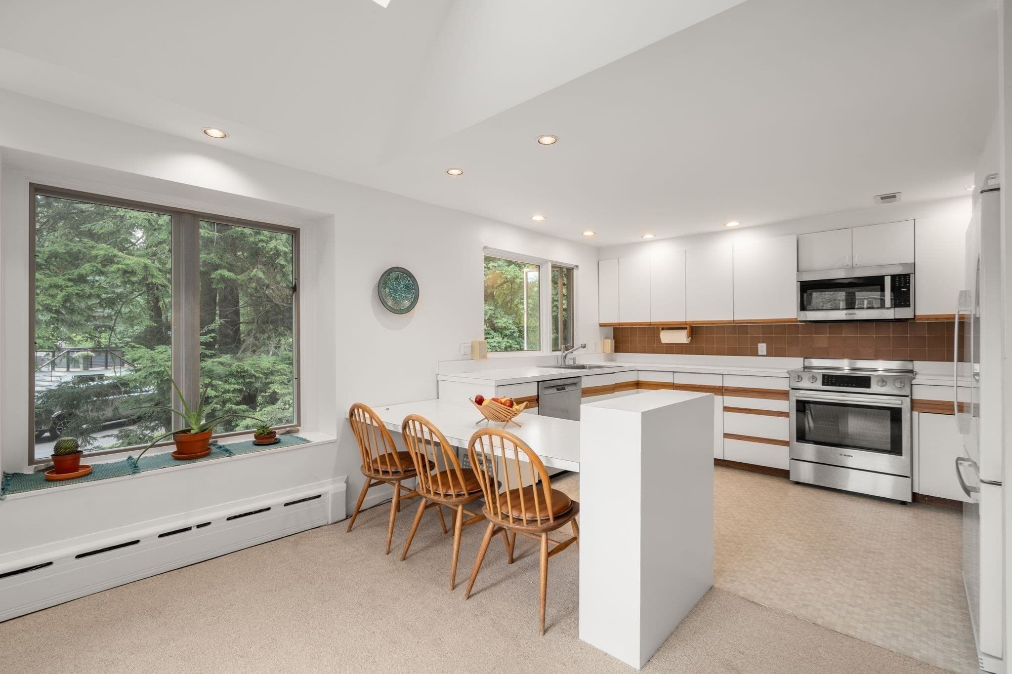 Single Family Residence at 287 Glen Rd, Weston MA 02493, Weston, photo 13 of 32