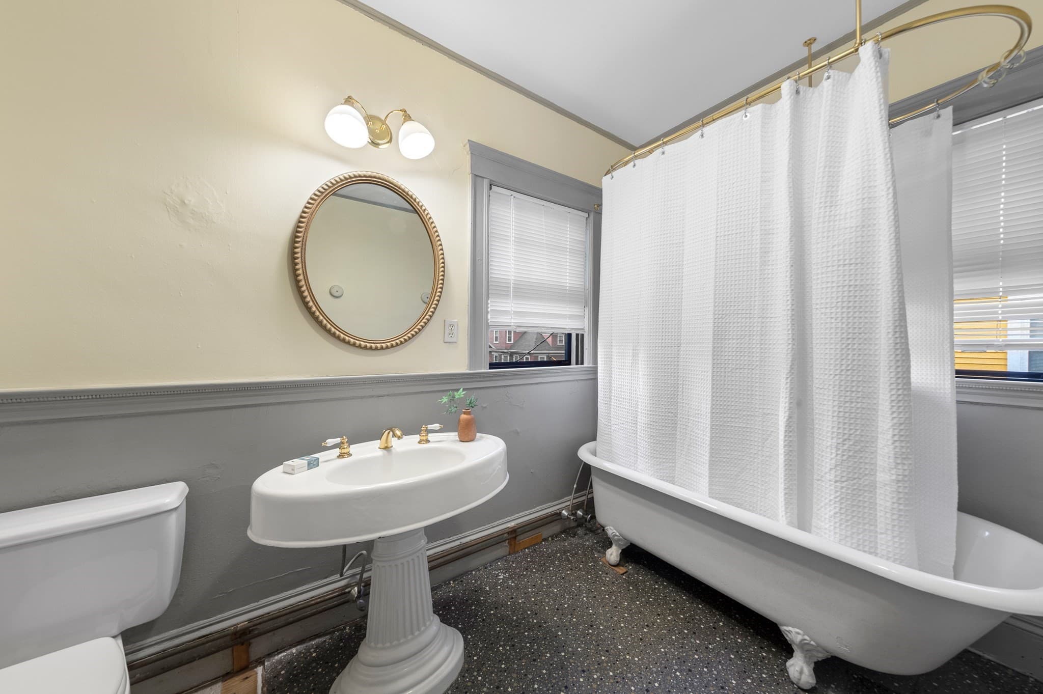 Single Family Residence at 8 Centervale Park, Boston MA 02124, Boston, photo 26 of 41