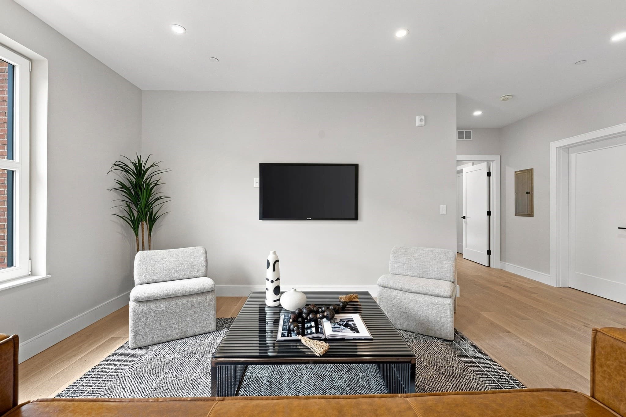Condominium at 27 Guild Street # 202, Boston MA 02119, photo 9 of 32