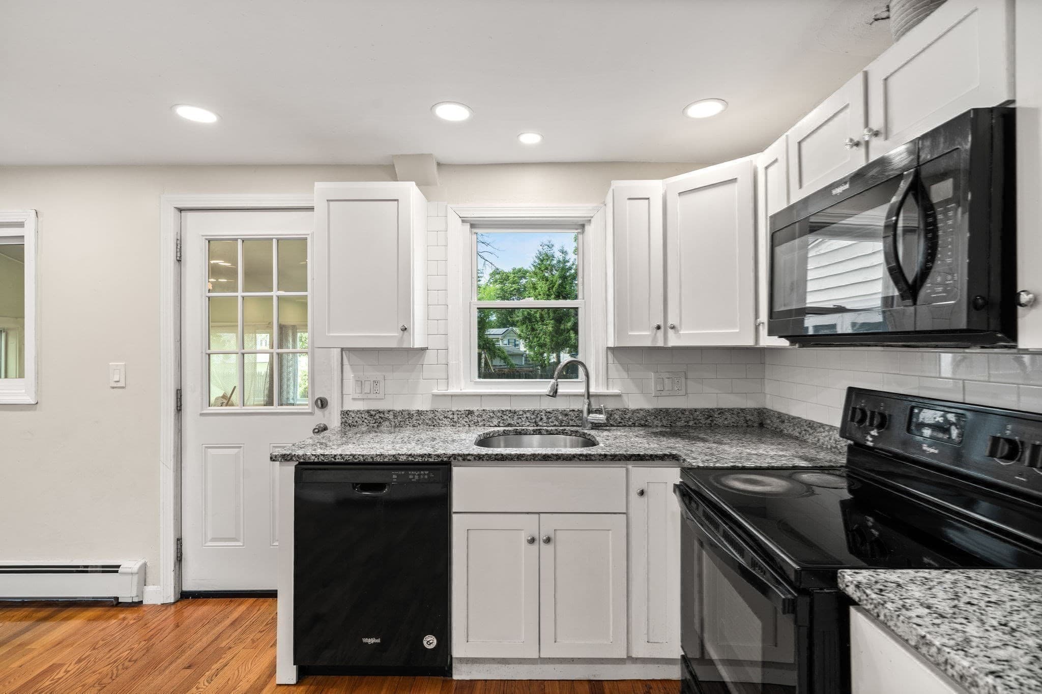 Single Family Residence at 4 Niles Rd, Randolph MA 02368, photo 5 of 42