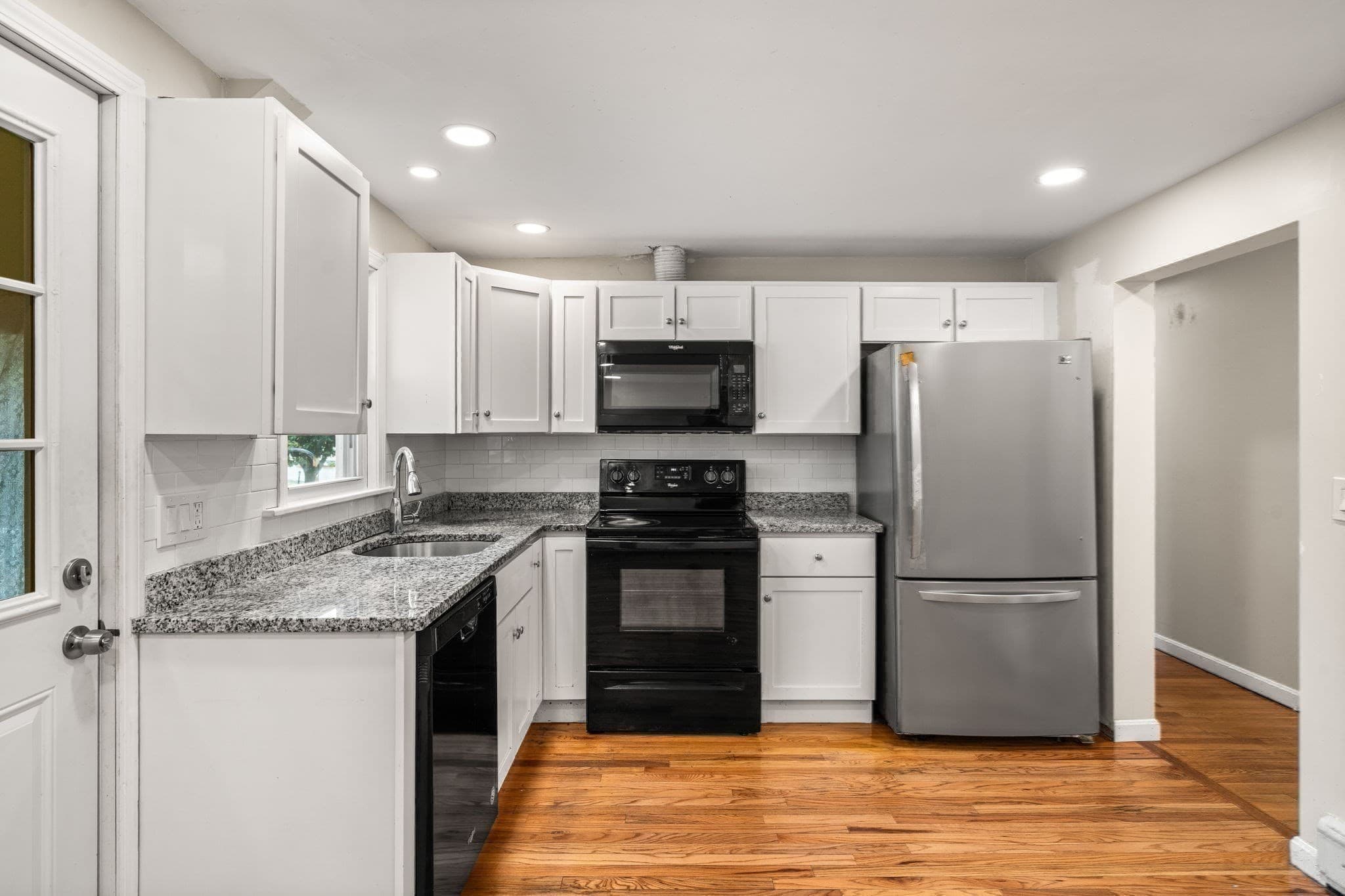 Single Family Residence at 4 Niles Rd, Randolph MA 02368, photo 4 of 42