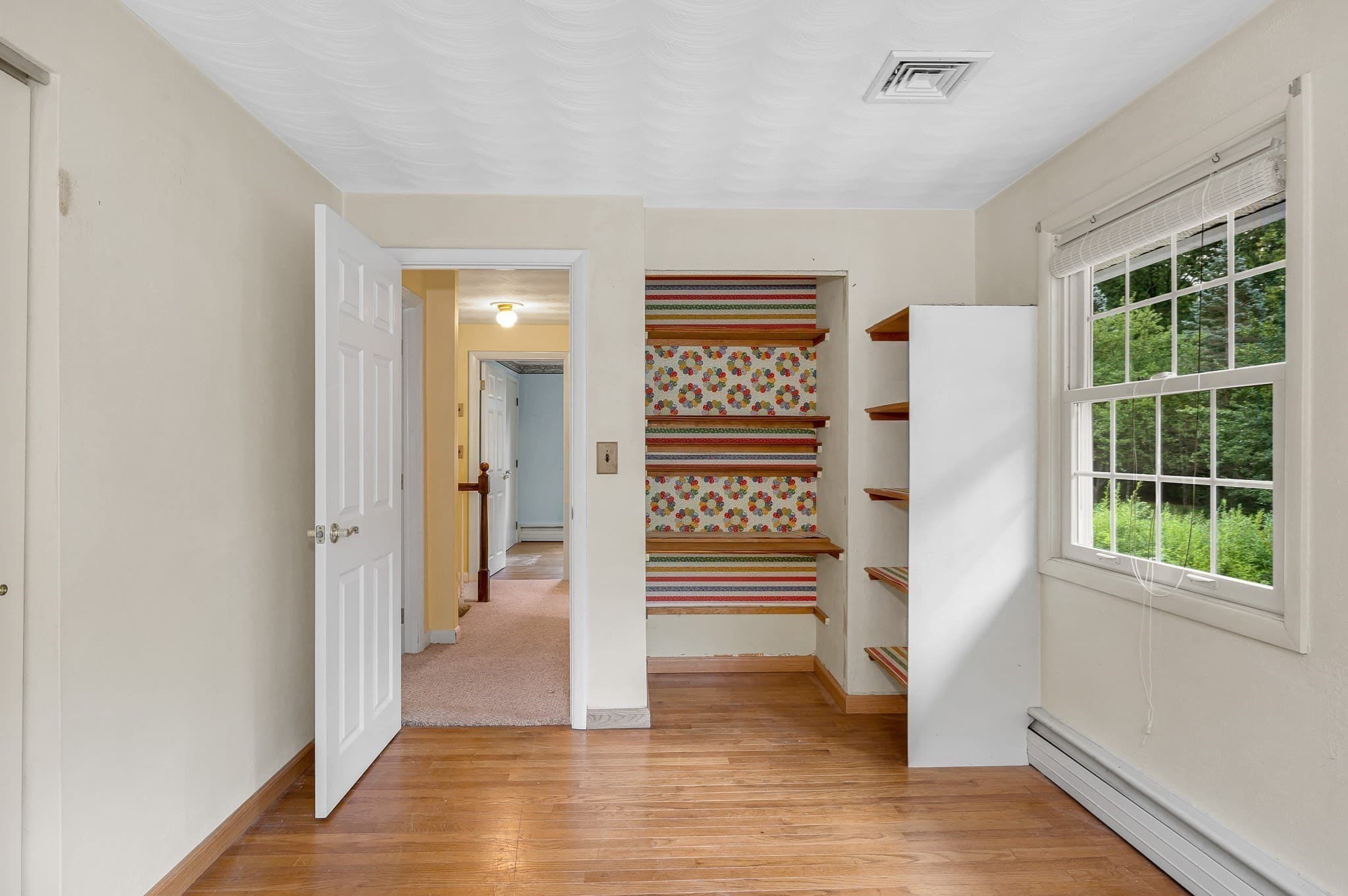 Single Family Residence at 16 Porter Rd, Chelmsford MA 01824, photo 19 of 35