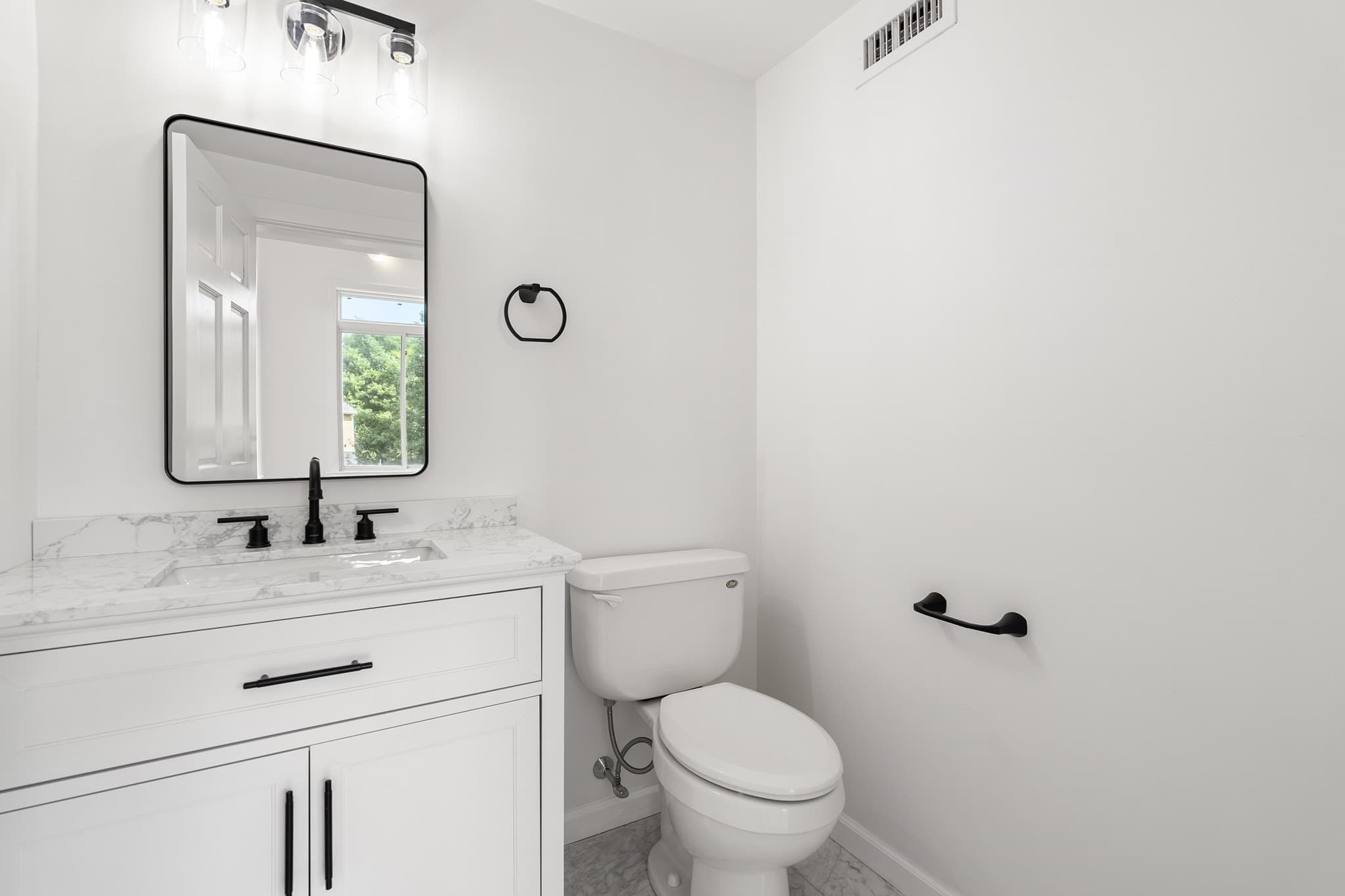 Condominium at 24 Glenwood Avenue # 3, Walpole MA 02081, Walpole, photo 28 of 42