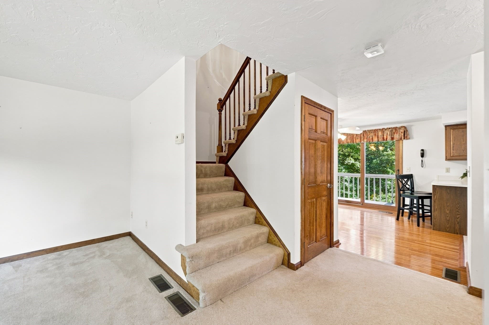 Condominium at 43 Villa Roma Dr # 43, Tewksbury MA 01876, Tewksbury, photo 22 of 42