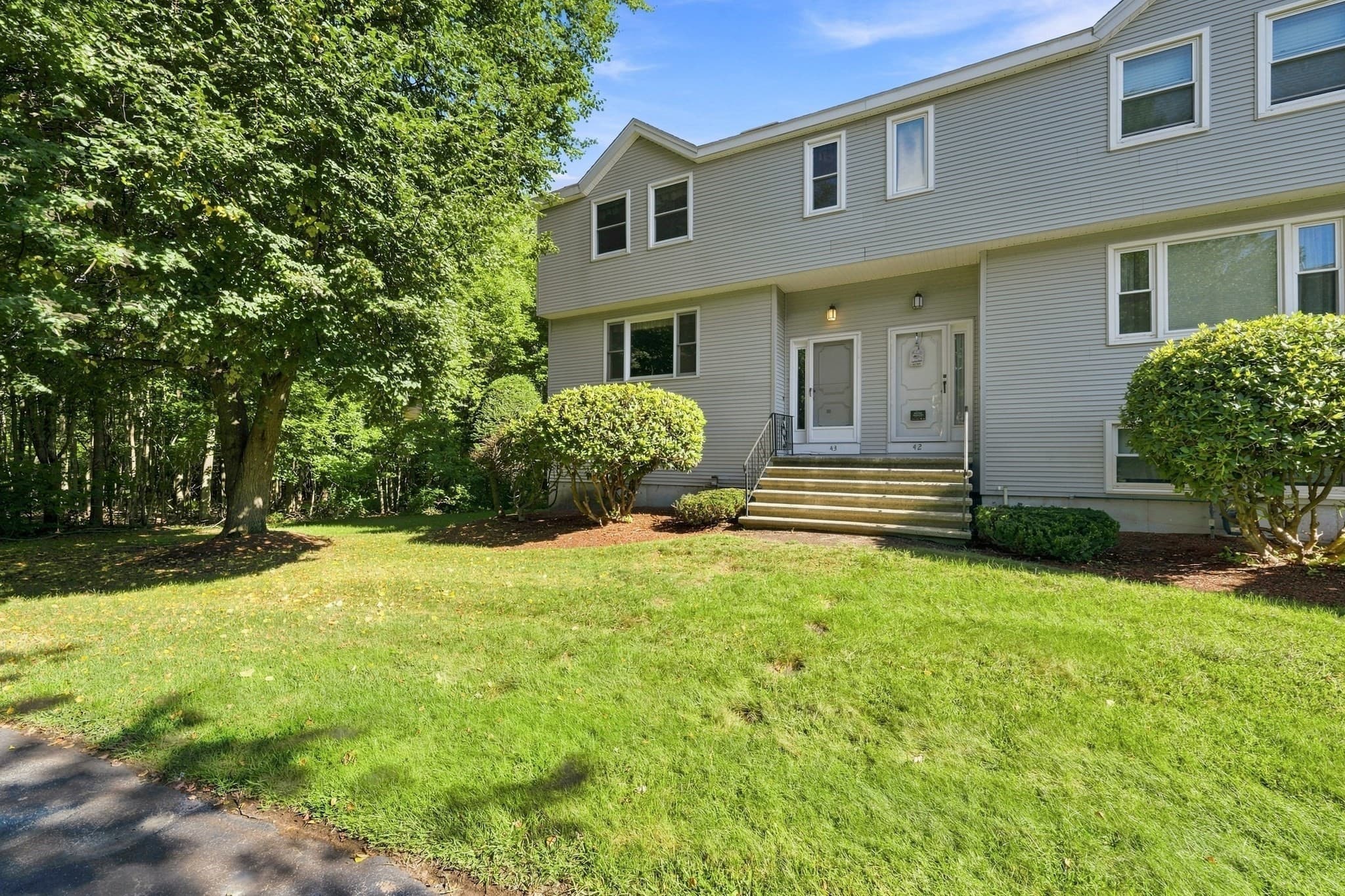 43 Villa Roma Dr # 43, Tewksbury MA 01876