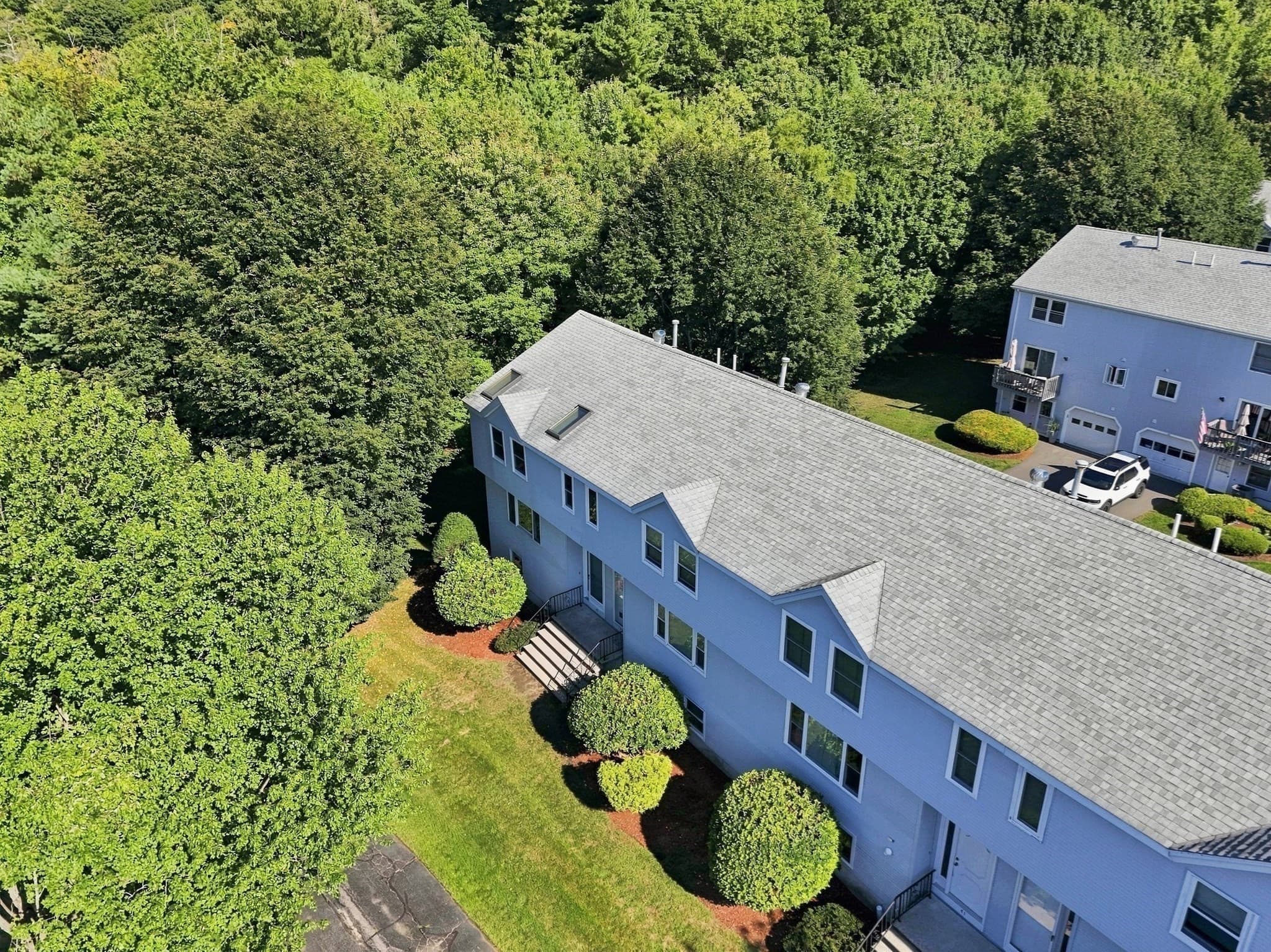 Condominium at 43 Villa Roma Dr # 43, Tewksbury MA 01876, Tewksbury, photo 41 of 42