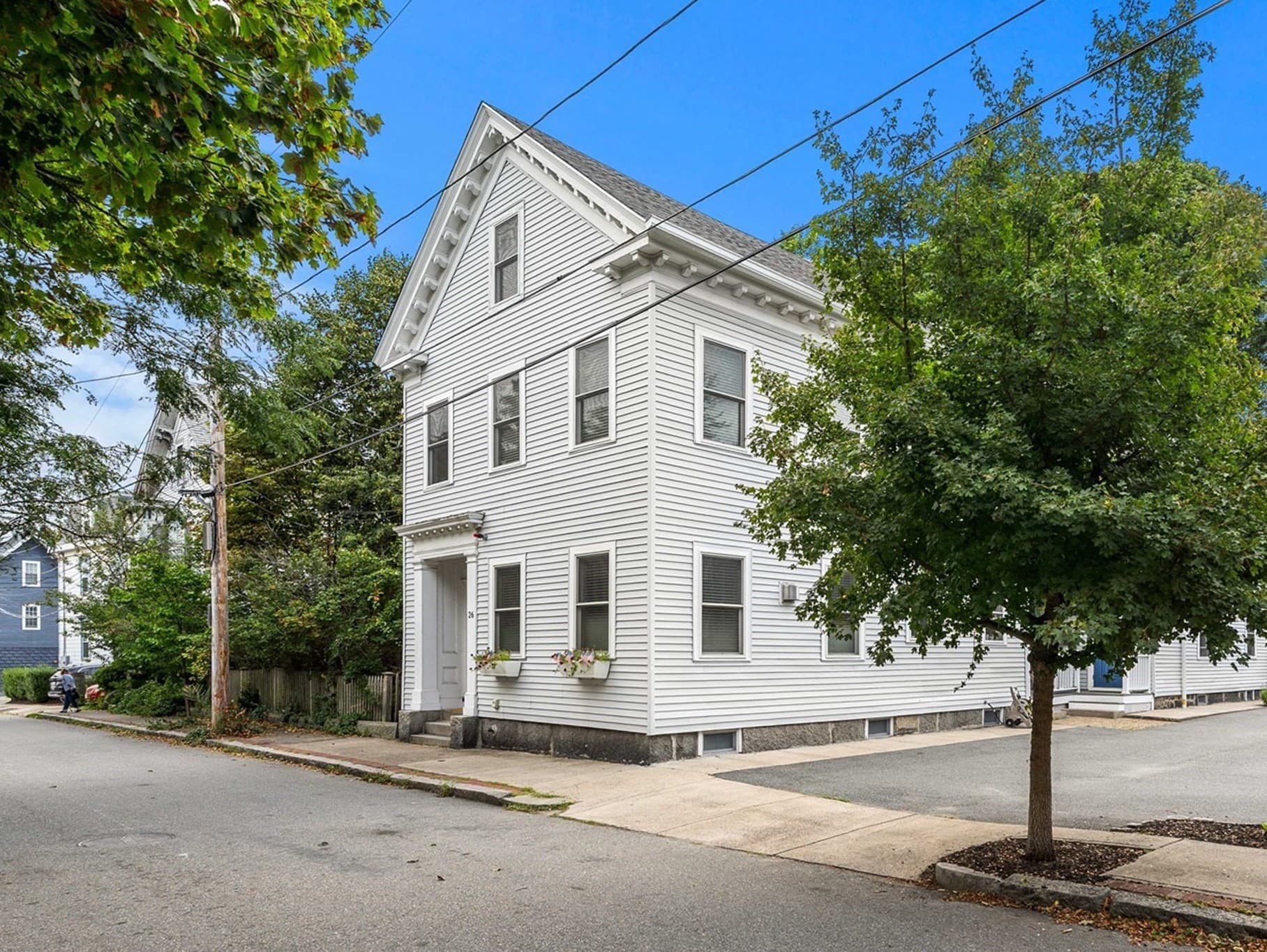 26 Andrew Street # 2R, Salem MA 01970