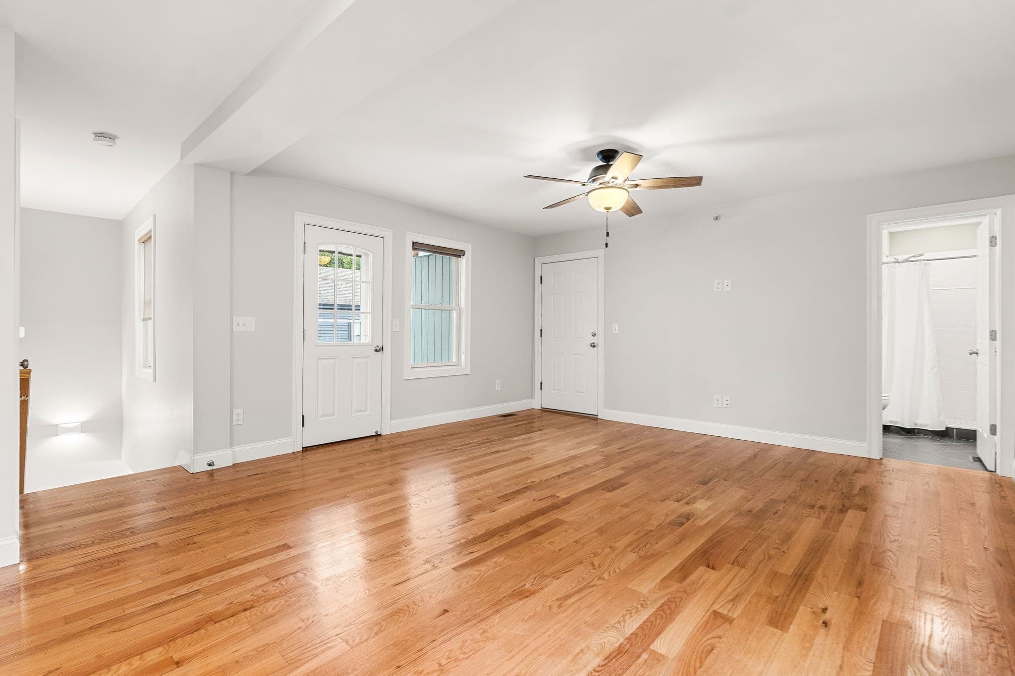 Condominium at 26 Andrew Street # 2R, Salem MA 01970, Salem, photo 24 of 32