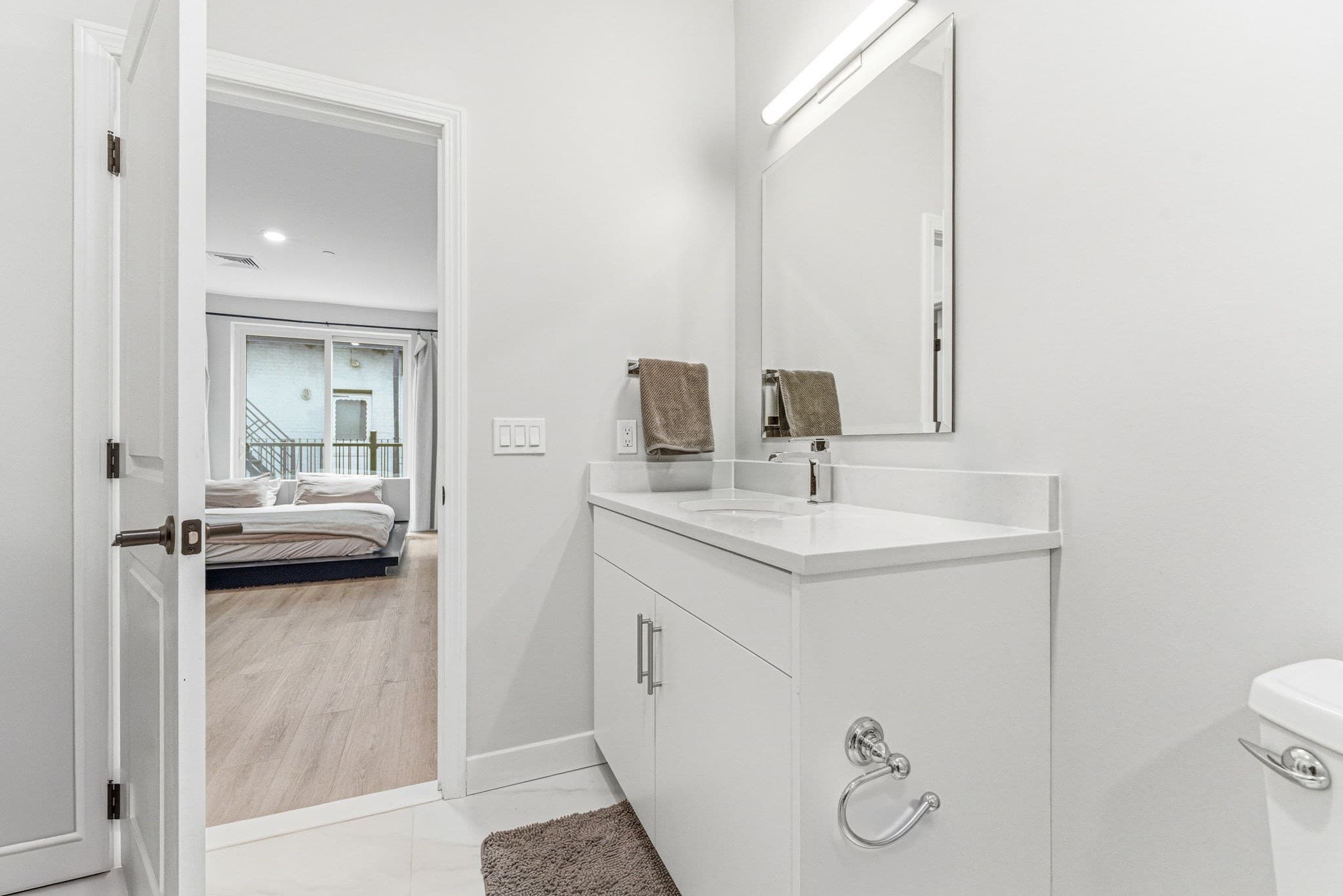 Condominium at 157 Chestnut # 203, Chelsea MA 02150, Chelsea, photo 20 of 28