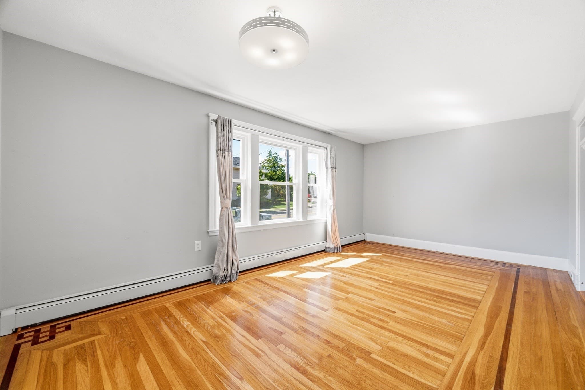 Single Family Residence at 90 Standish Ave, Quincy MA 02170, Quincy, photo 7 of 42