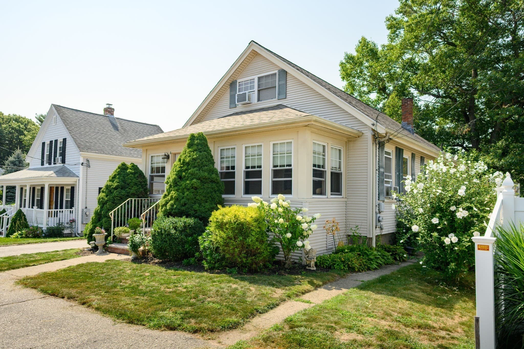 Single Family Residence at 57 Columbus Ave, Braintree MA 02184, Braintree, photo 2 of 28