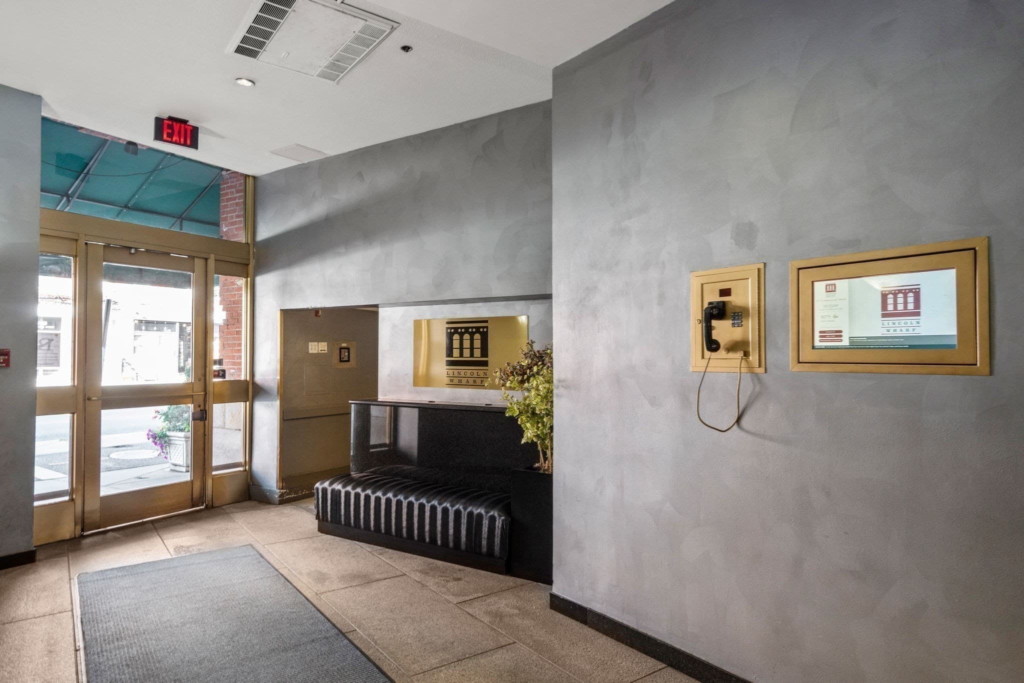 Condominium at 357 Commercial Street # 217, Boston MA 02109, Boston, photo 3 of 28