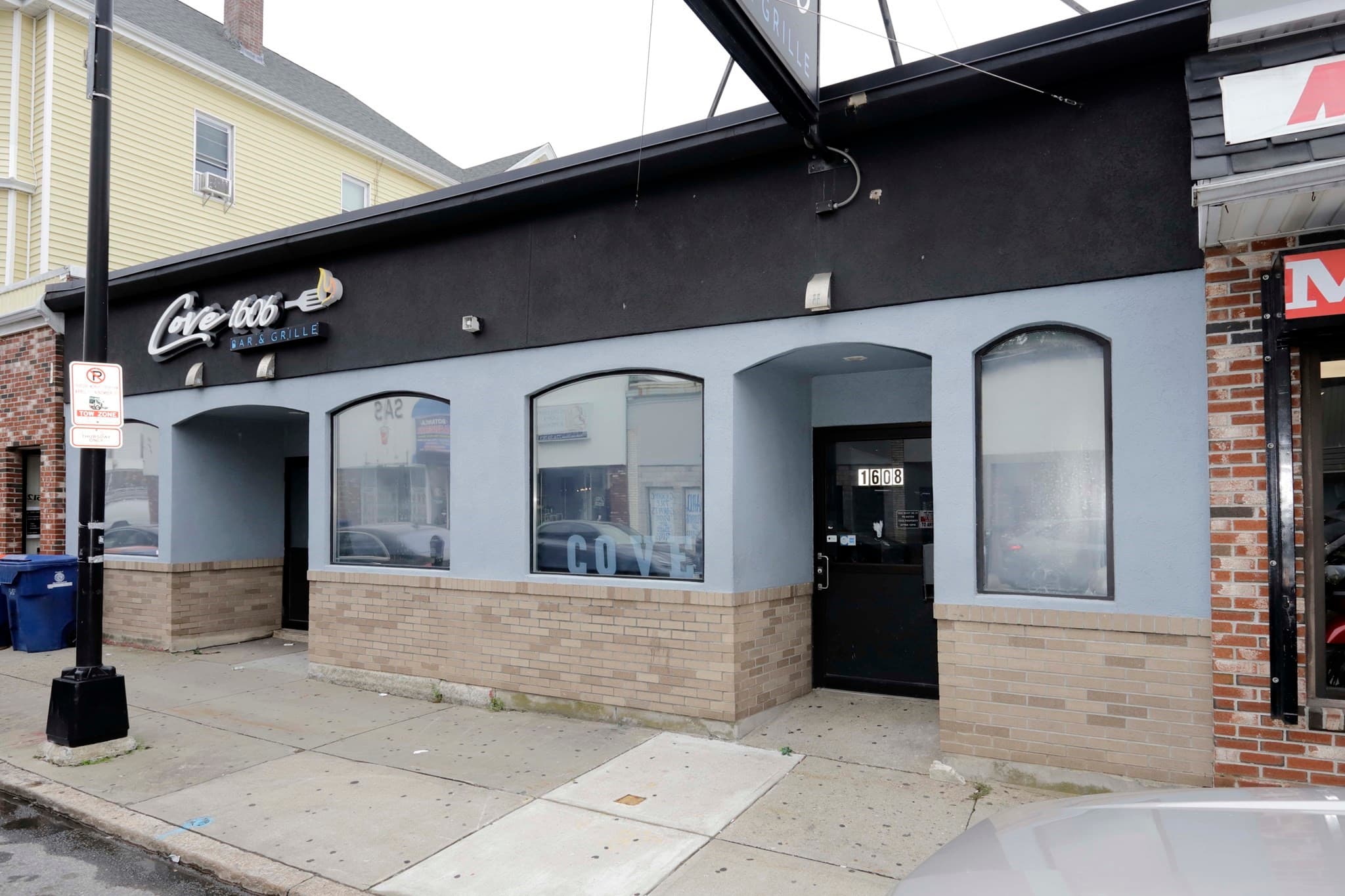 1608 Acushnet Ave, New Bedford MA 02746