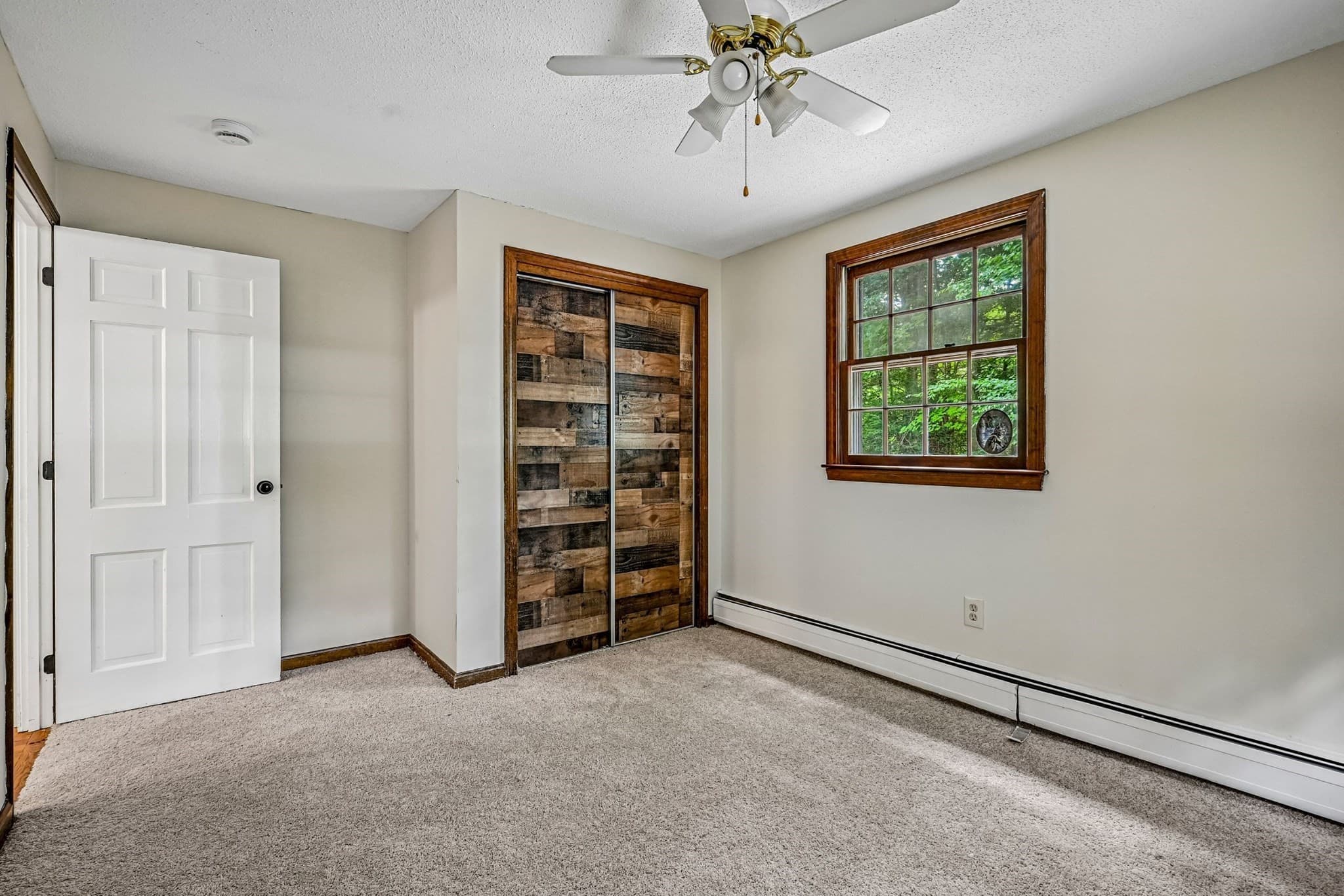 Single Family Residence at 35 Davidson Ave, Merrimack NH 03054, Merrimack, photo 12 of 41