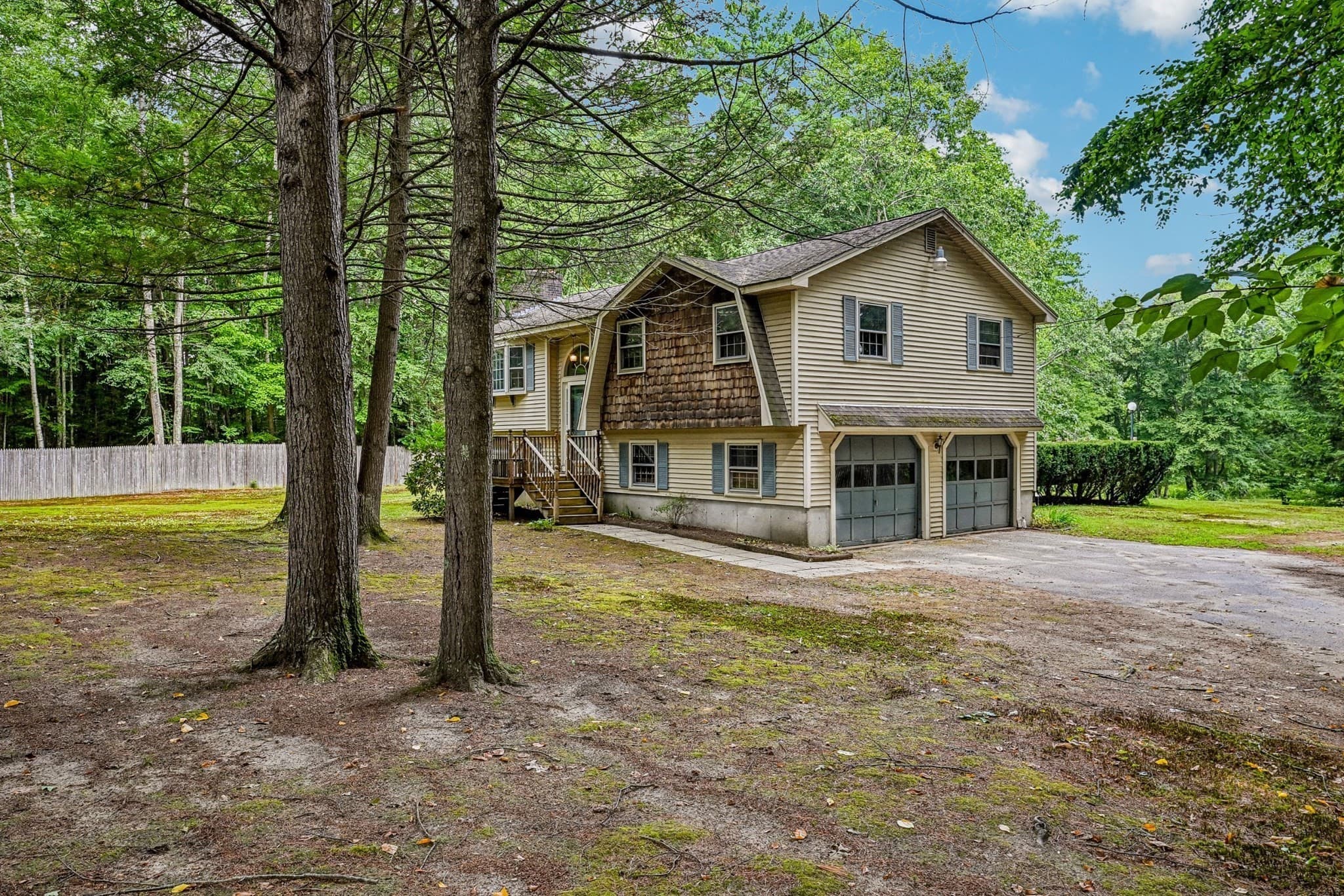 35 Davidson Ave, Merrimack NH 03054