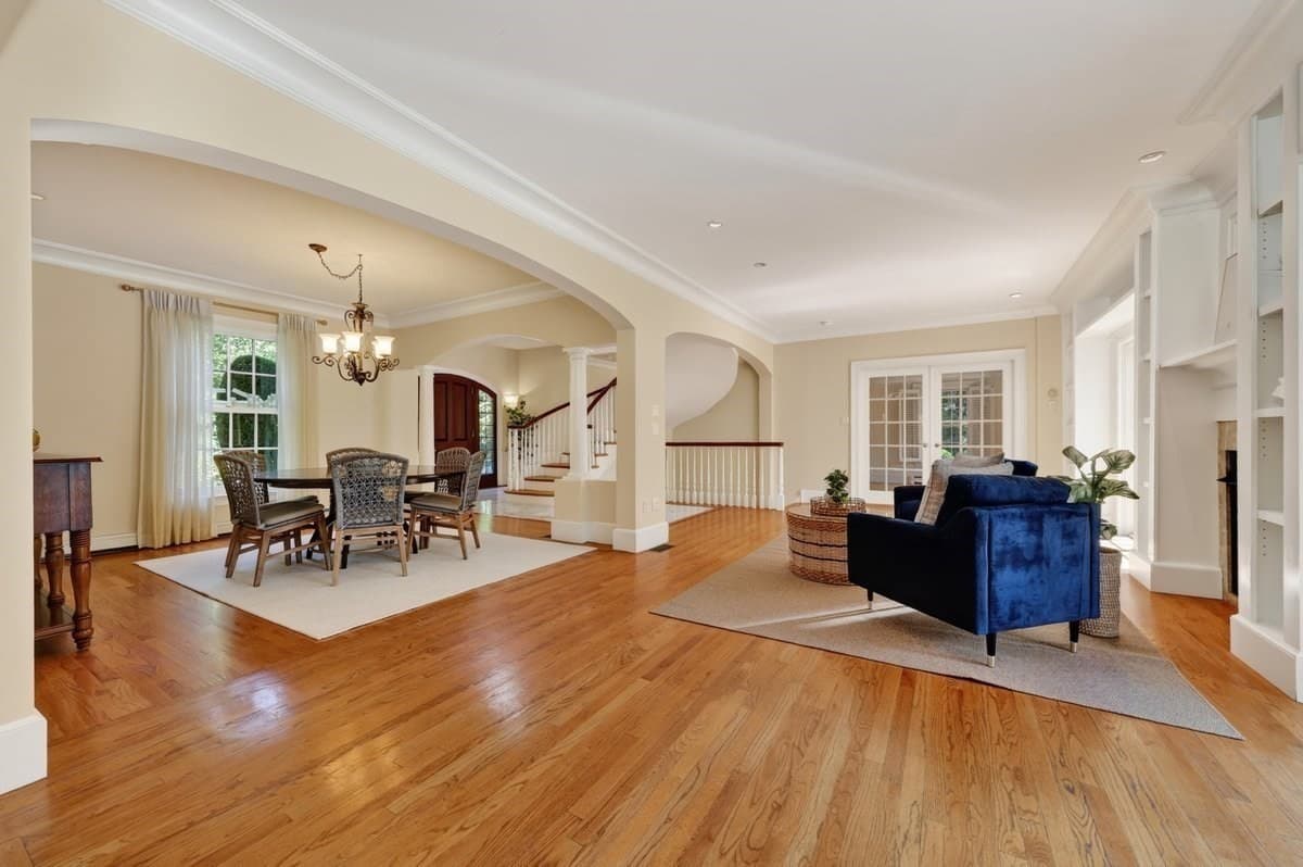 Single Family Residence at 40 Eutaw Ave, Braintree MA 02184, photo 7 of 42