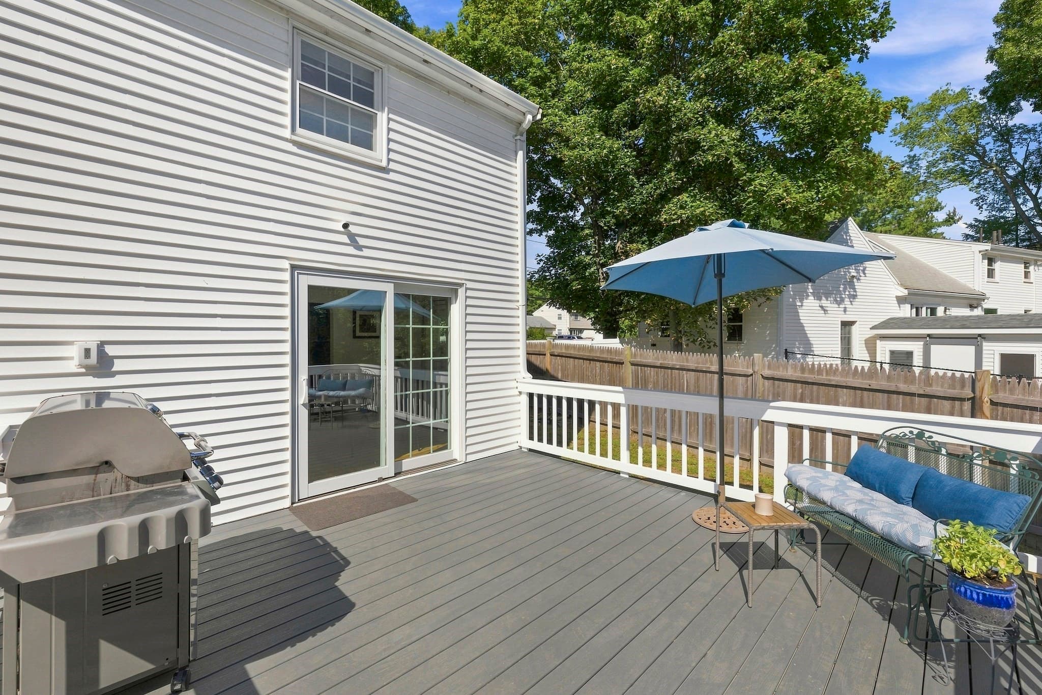 Single Family Residence at 446 Pine St, Weymouth MA 02190, photo 27 of 34