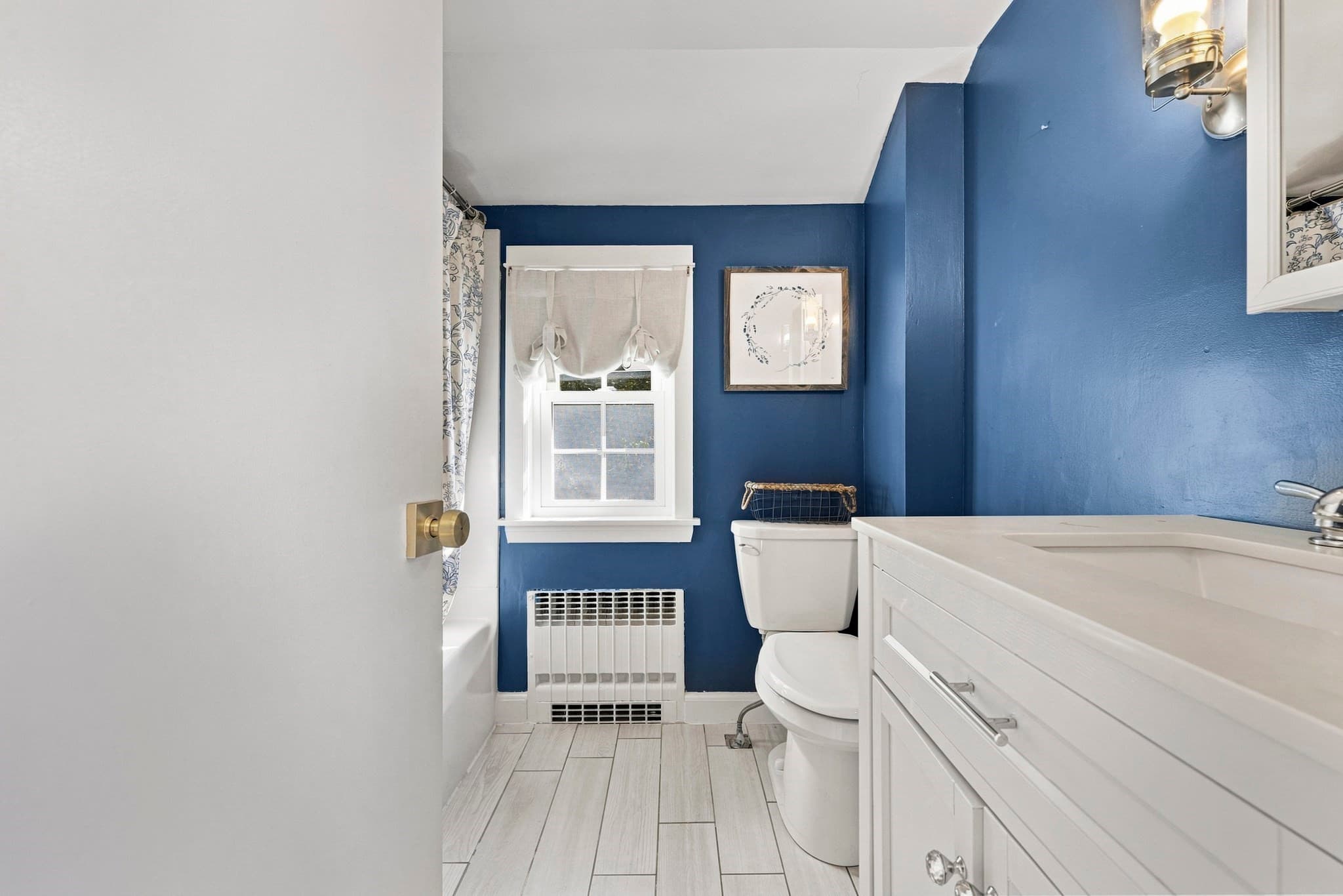 Single Family Residence at 446 Pine St, Weymouth MA 02190, photo 21 of 34