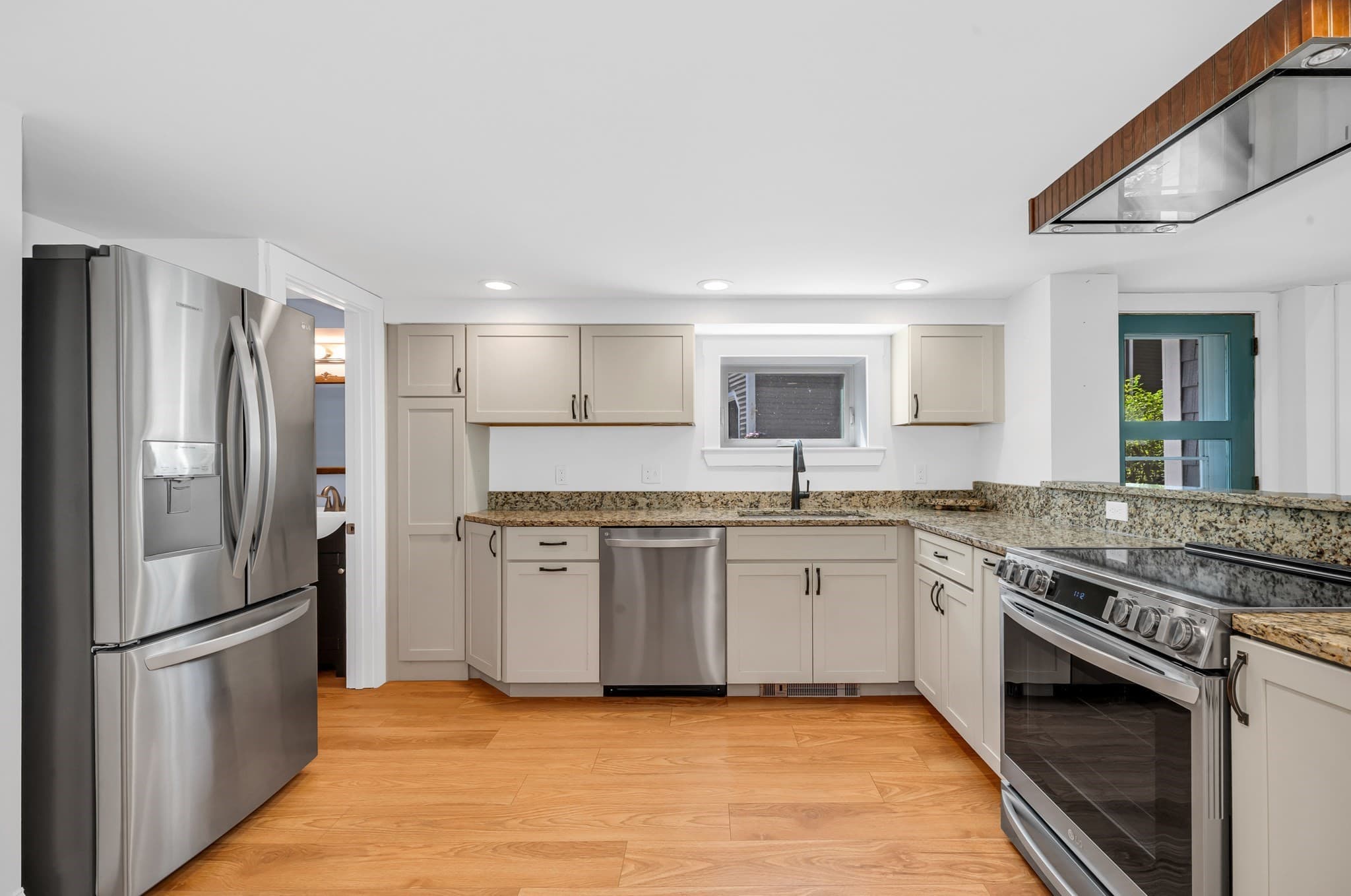 Single Family Residence at 22 Lake Attitash Rd, Amesbury MA 01913, Amesbury, photo 2 of 40