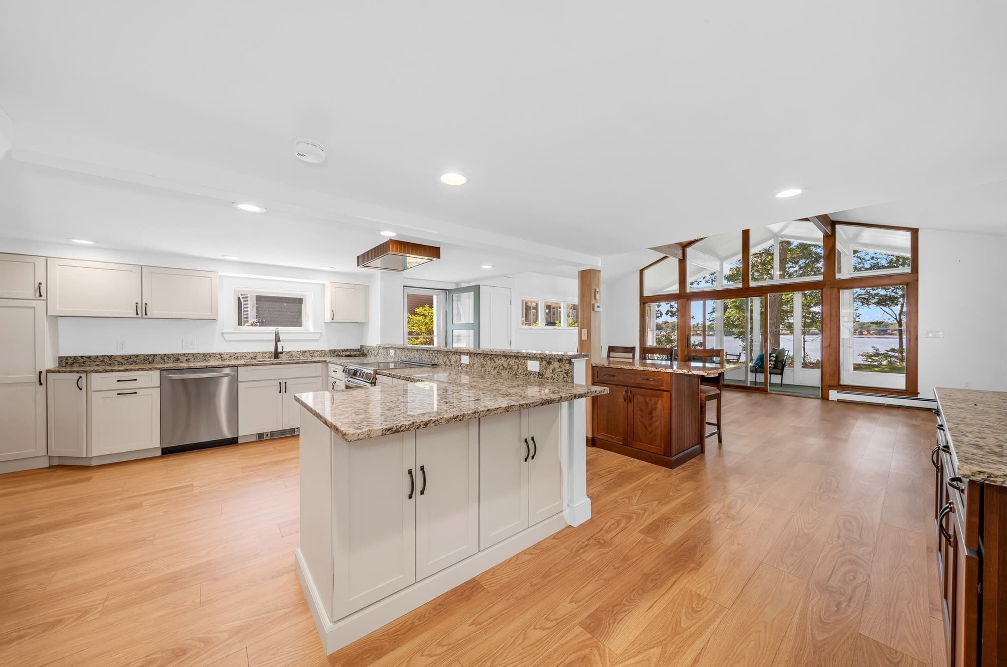 Single Family Residence at 22 Lake Attitash Rd, Amesbury MA 01913, Amesbury, photo 7 of 40