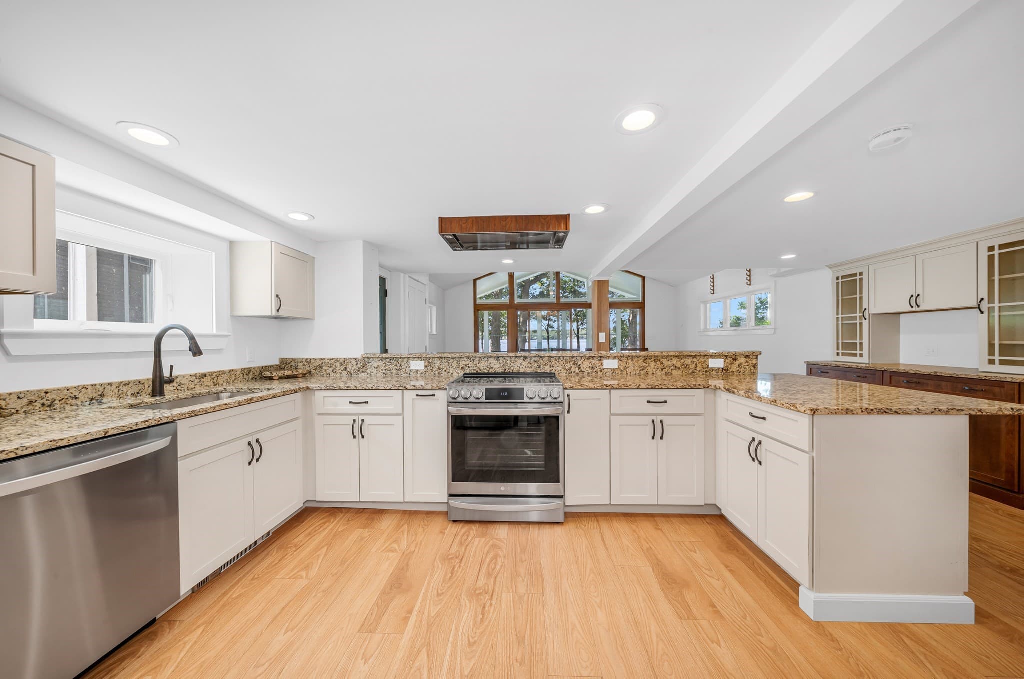 Single Family Residence at 22 Lake Attitash Rd, Amesbury MA 01913, Amesbury, photo 3 of 40