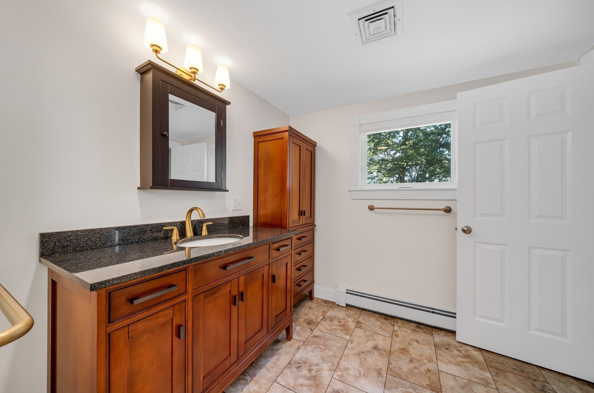 Single Family Residence at 22 Lake Attitash Rd, Amesbury MA 01913, Amesbury, photo 28 of 40