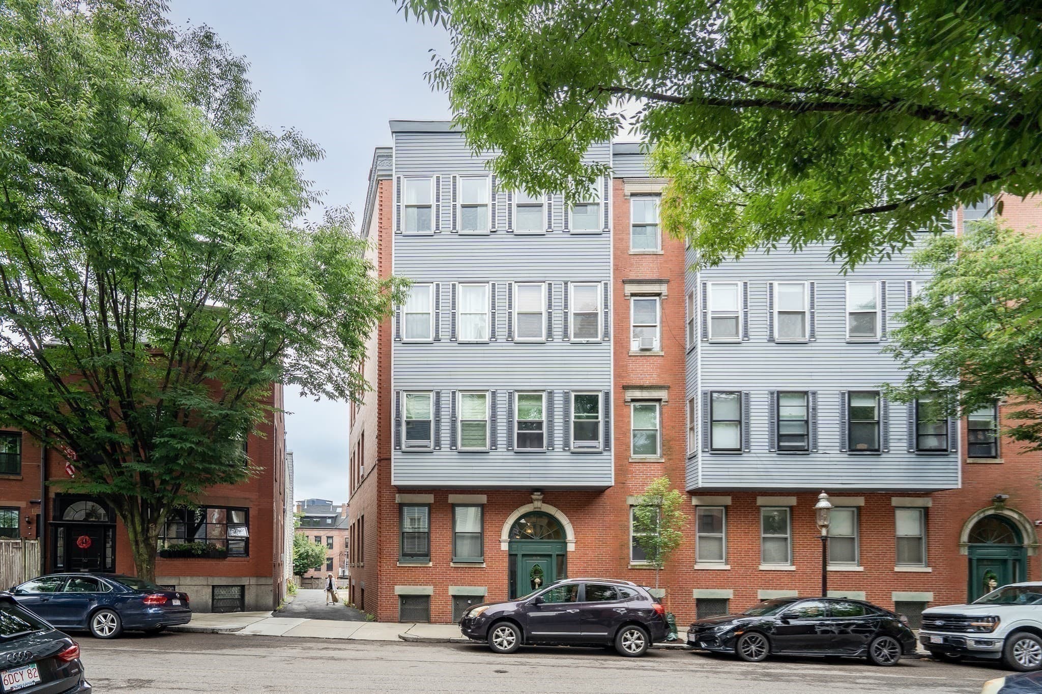 Condominium at 64 Chestnut Street # 4, Boston MA 02129, Boston, photo 12 of 15