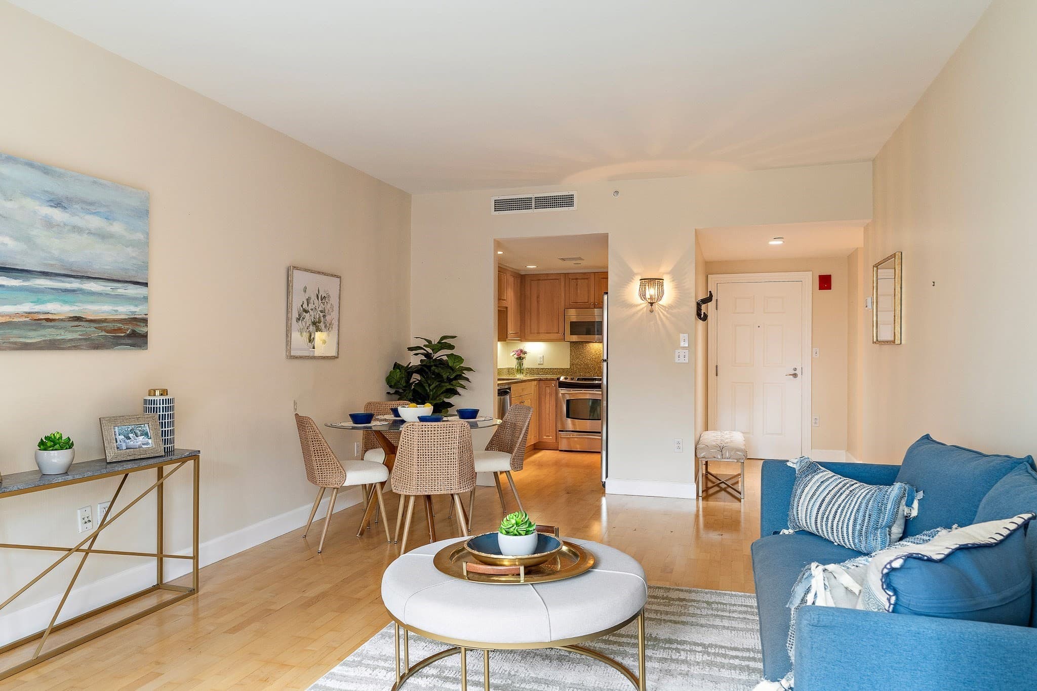 Condominium at 10 Bowdoin Street # 409, Boston MA 02114, photo 3 of 16